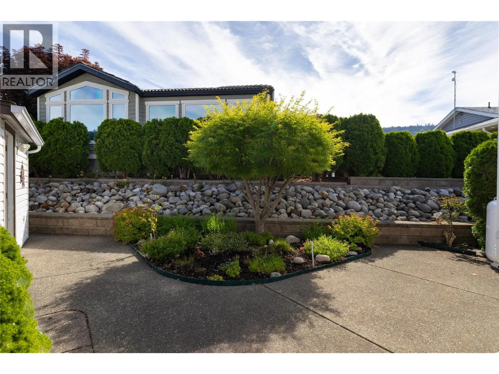 8000 Highland Road Unit# 24