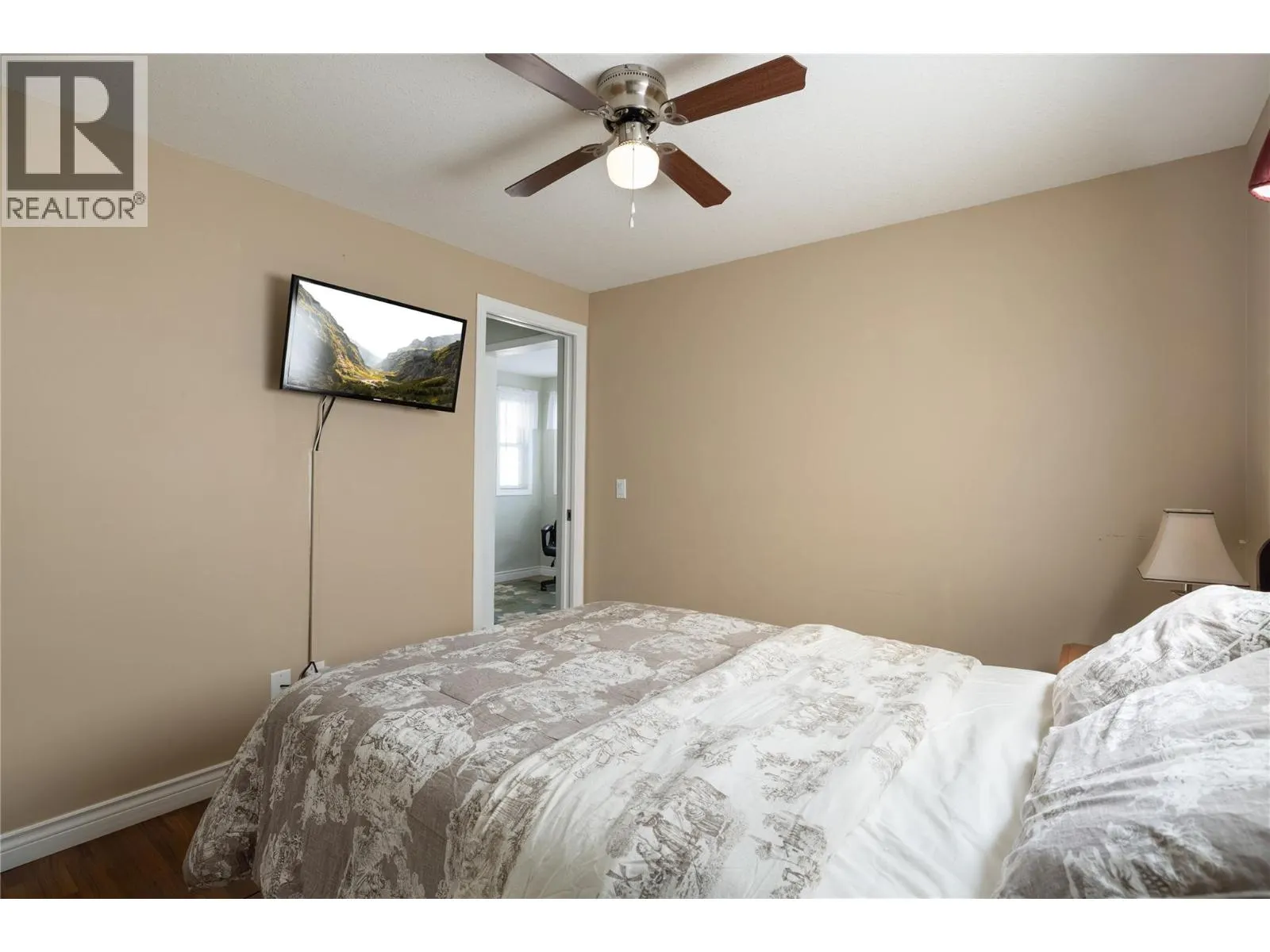8000 Highland Road Unit# 24
