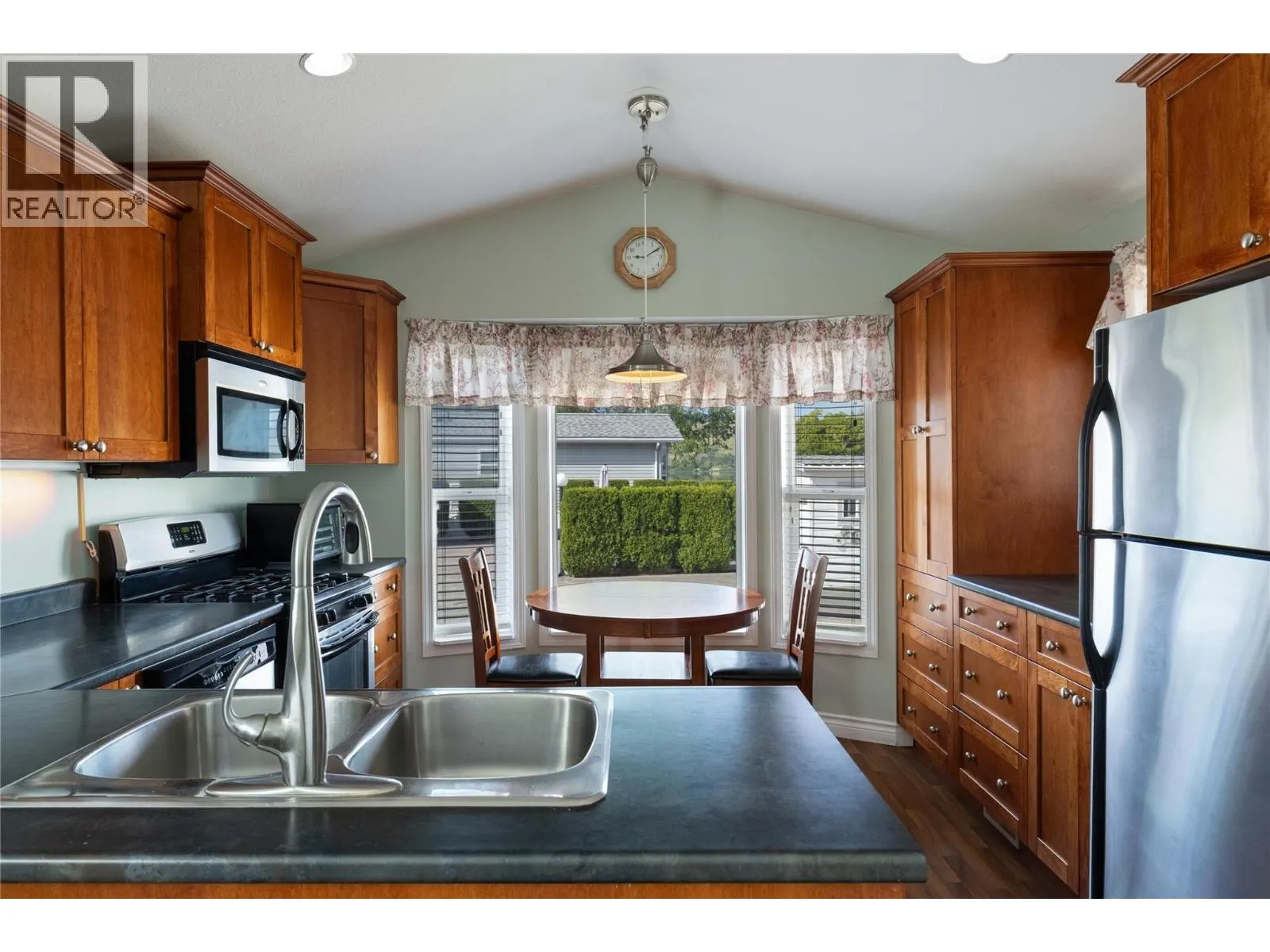 8000 Highland Road Unit# 24