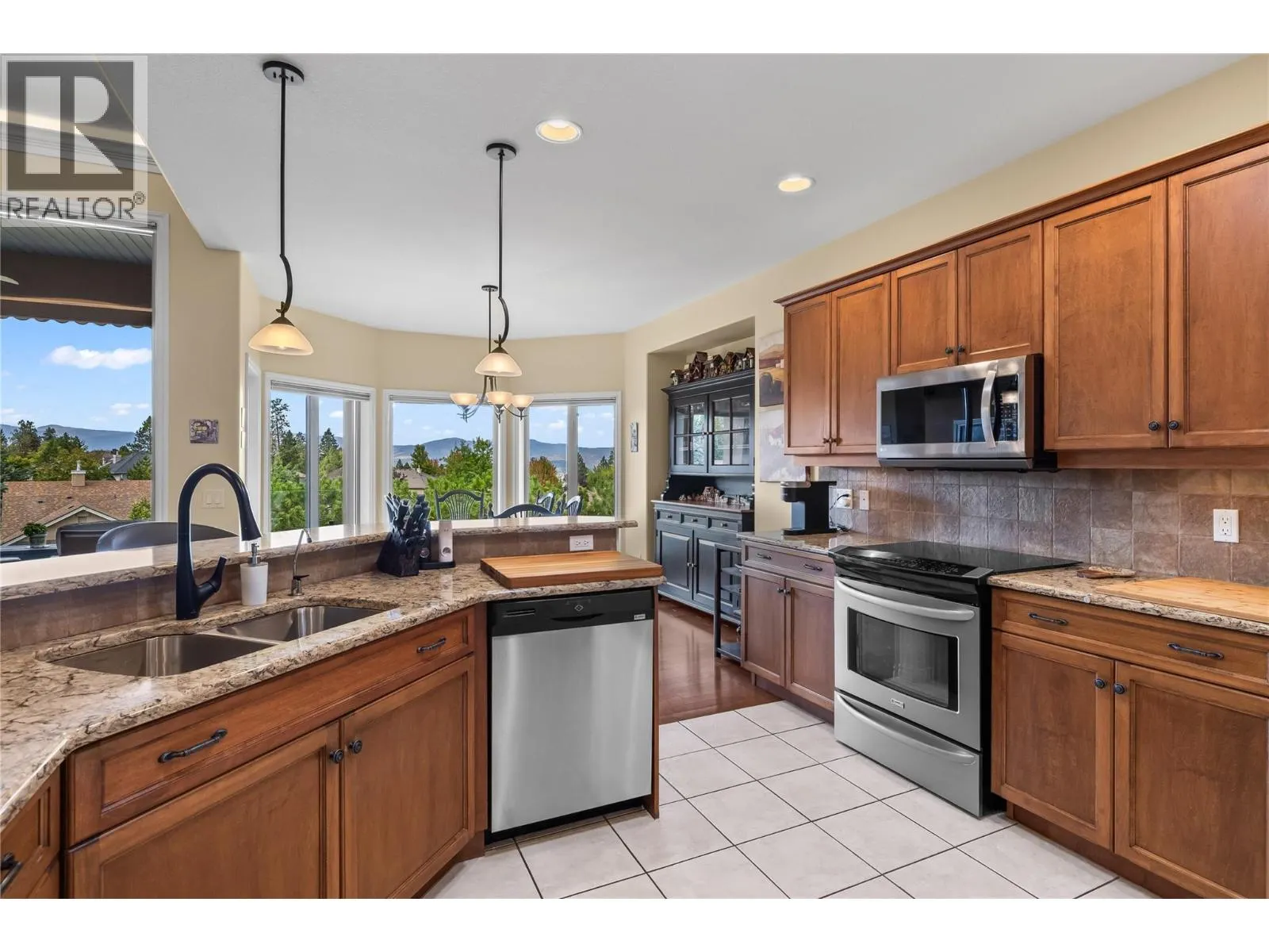 4100 Gallaghers Parkland Unit# 2