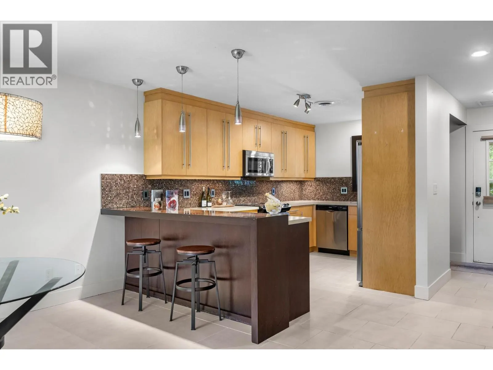 1870 Parkinson Way Unit# 201