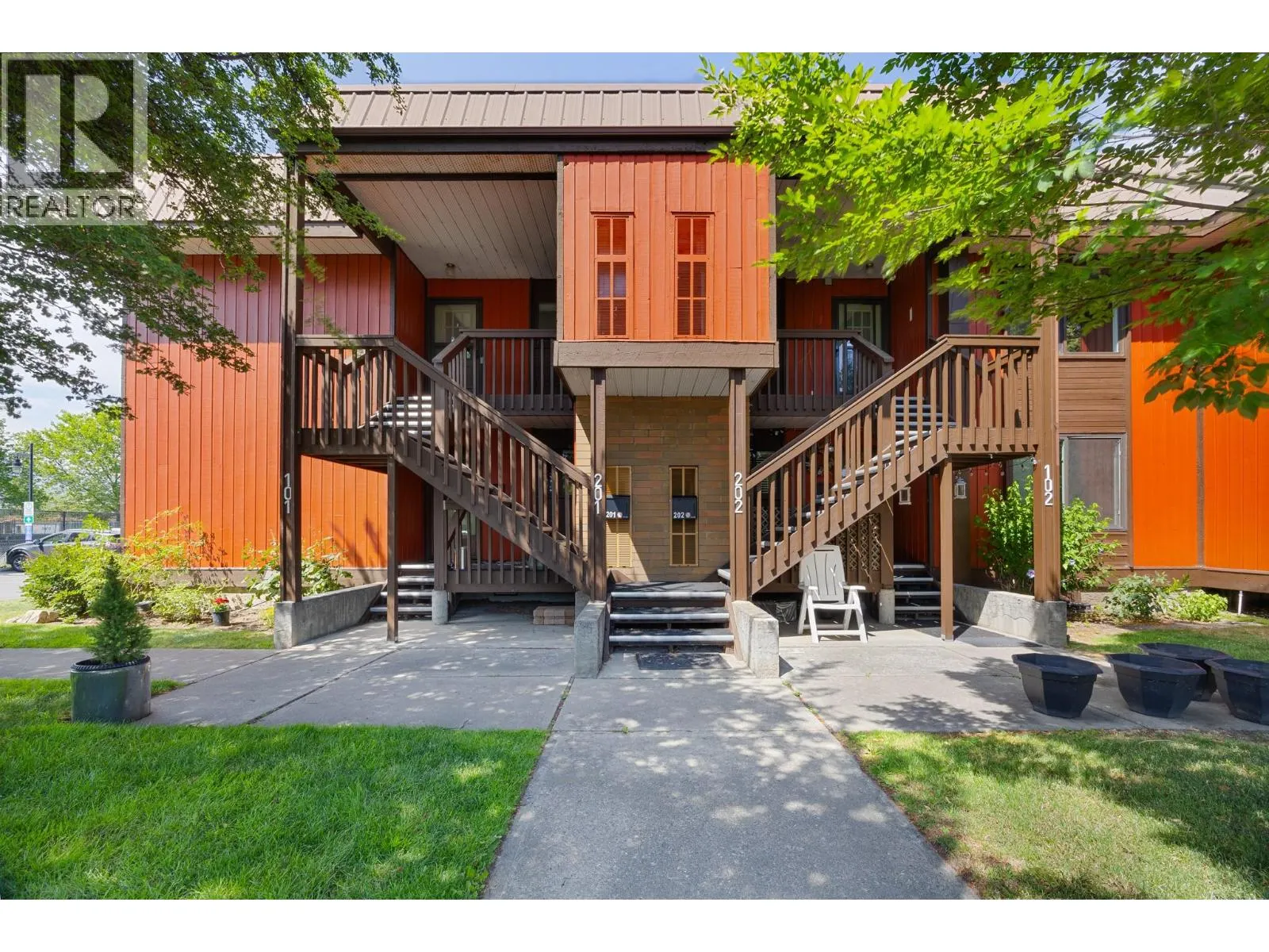 1870 Parkinson Way Unit# 201