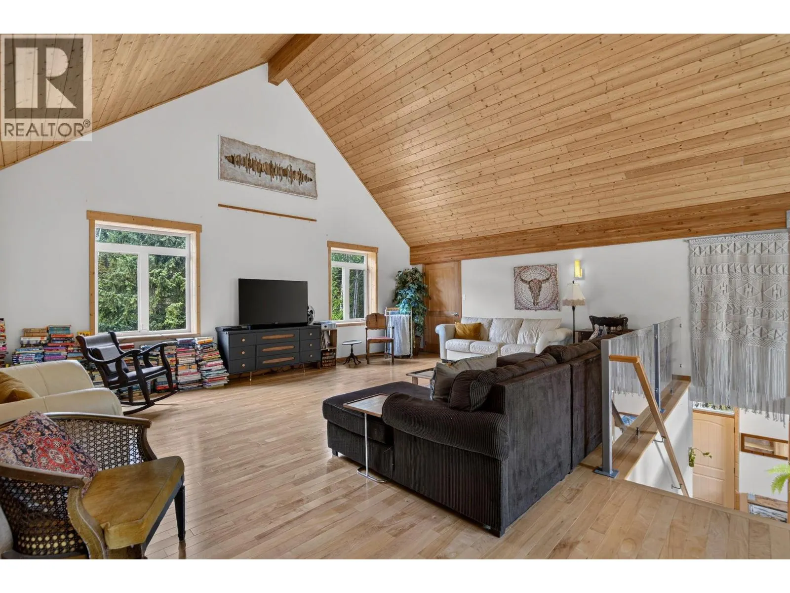 1124 FISH LAKE Road