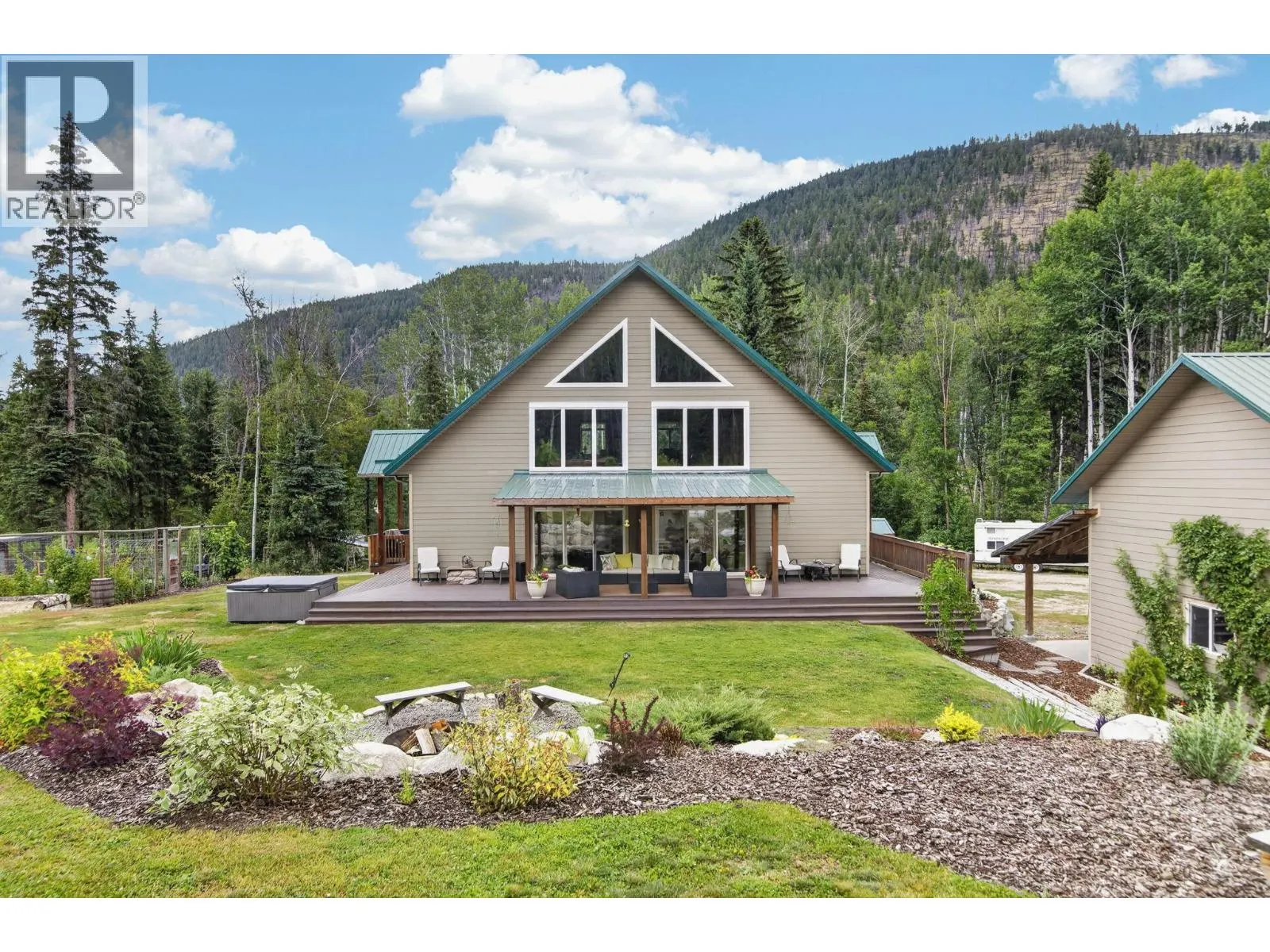 1124 FISH LAKE Road