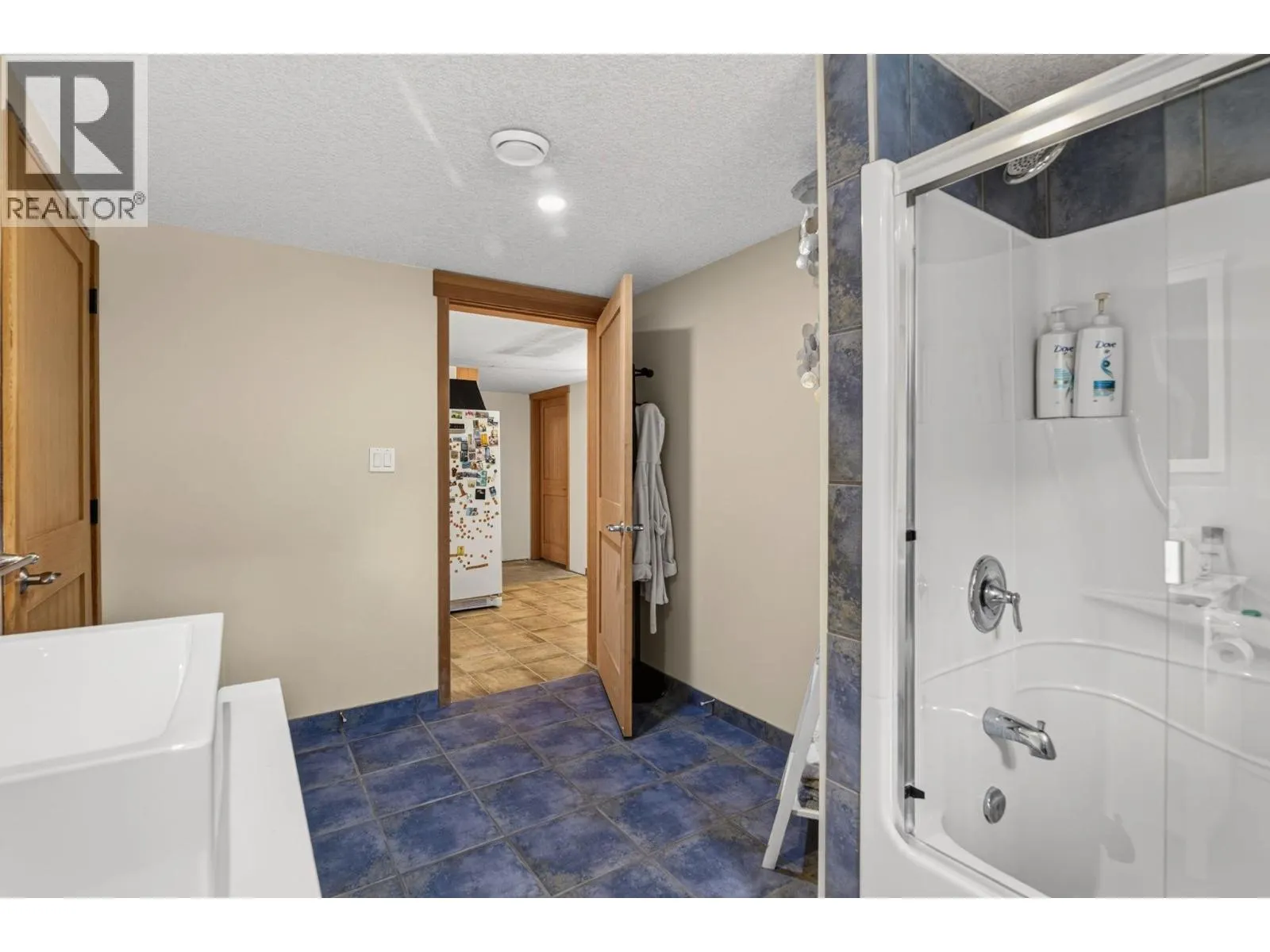 1124 FISH LAKE Road