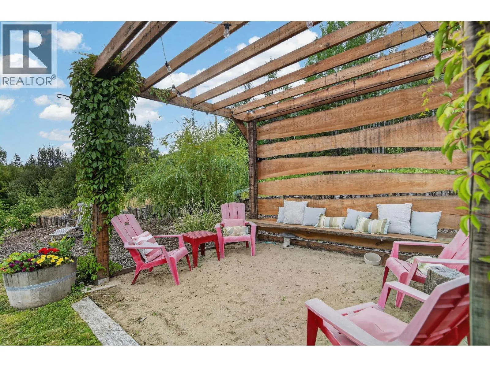 1124 FISH LAKE Road