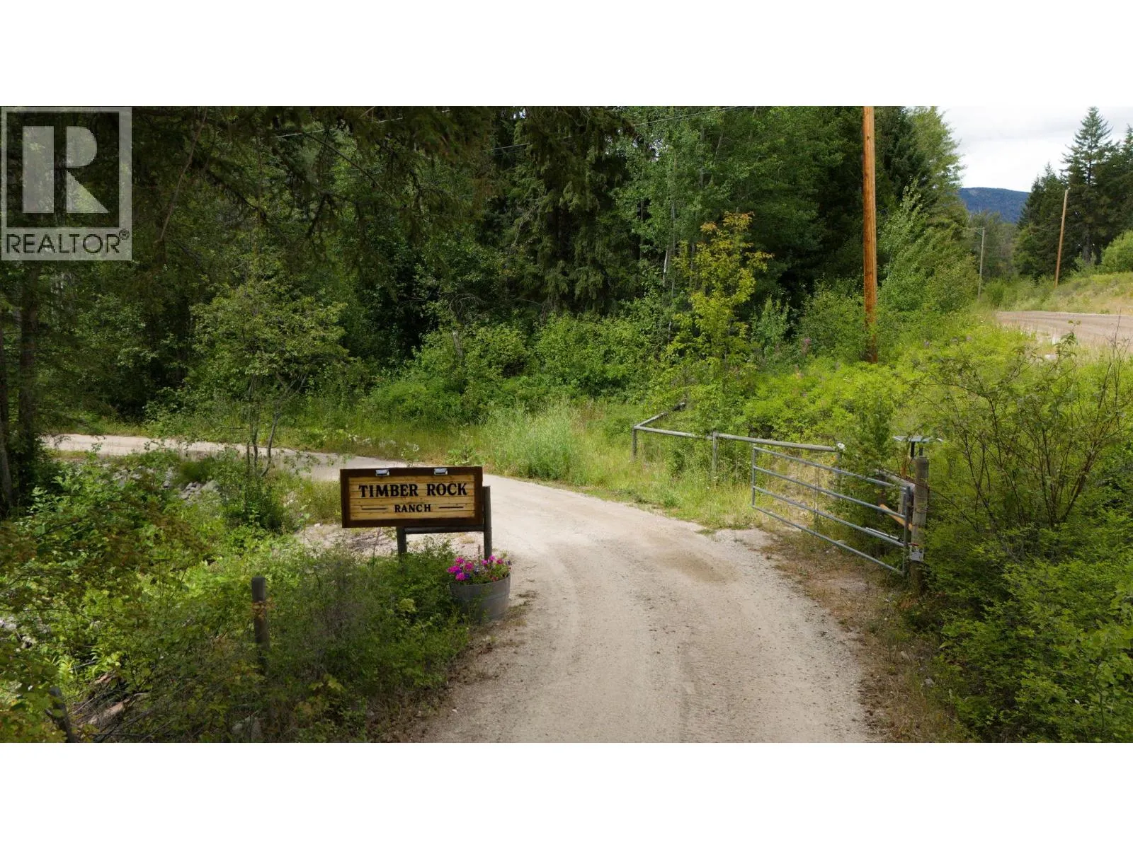 1124 FISH LAKE Road