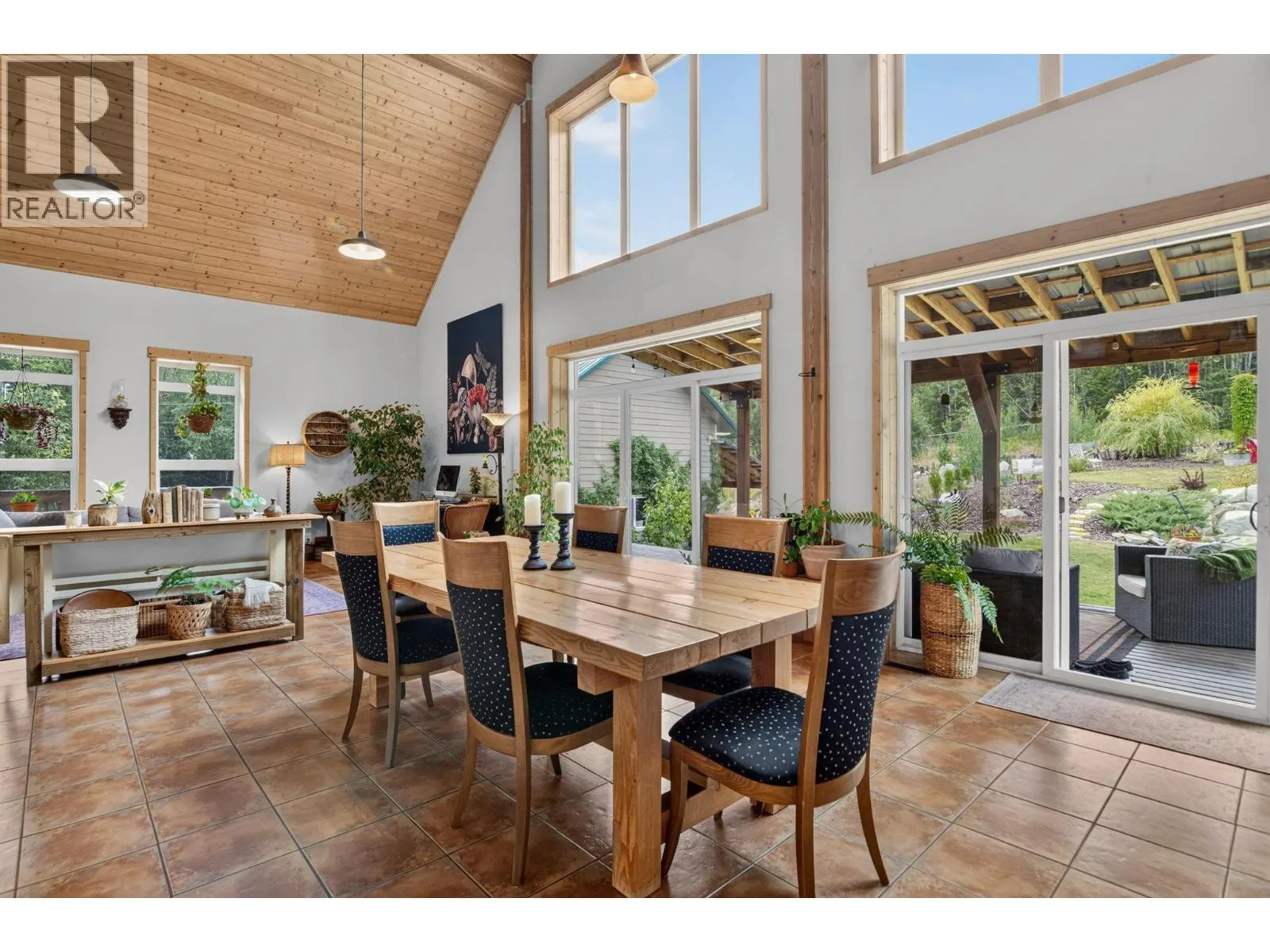 1124 FISH LAKE Road