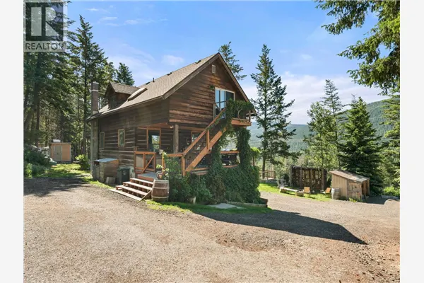 1809 Cardinal Creek Road
