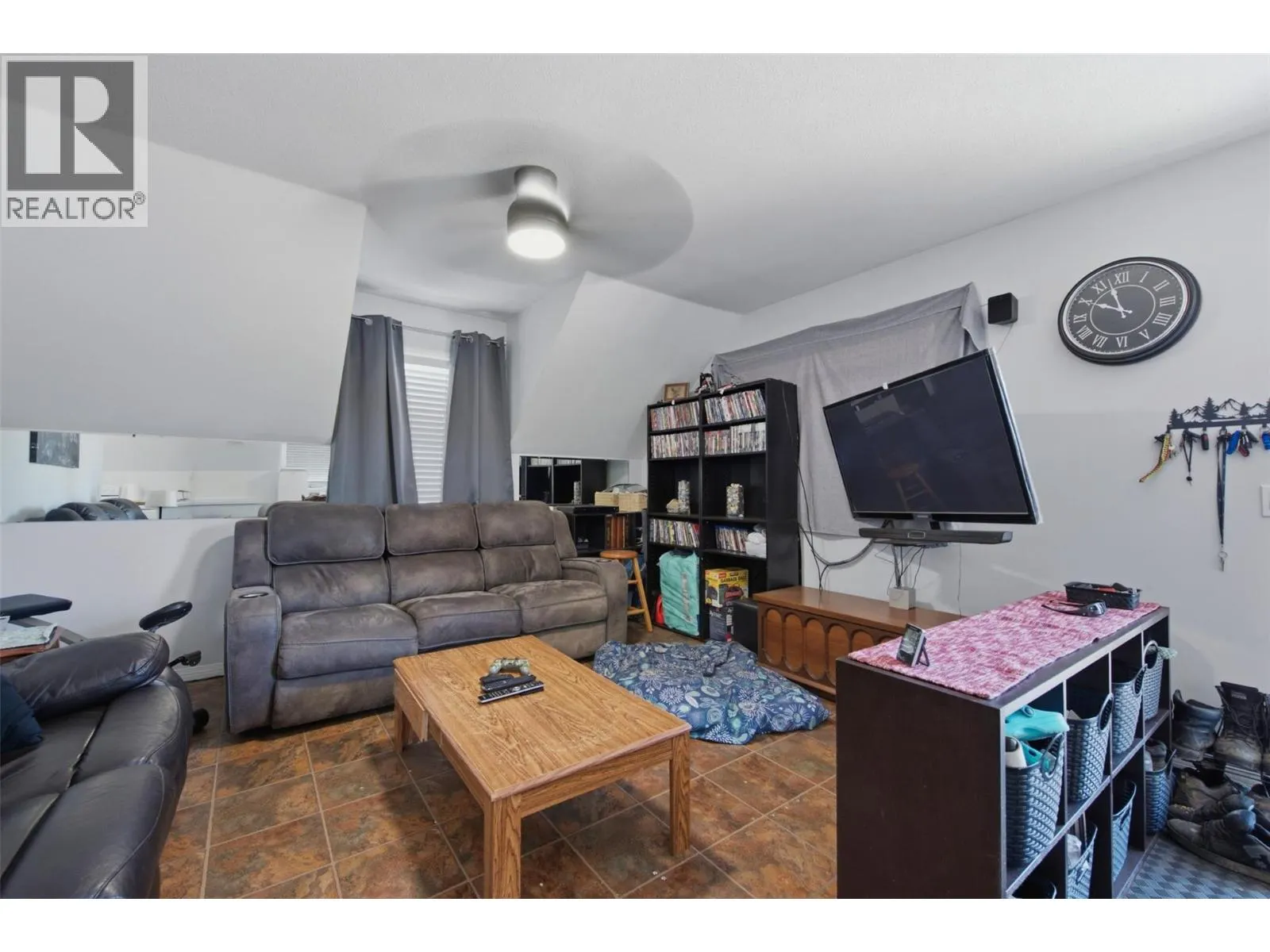 6127 Fathers Place