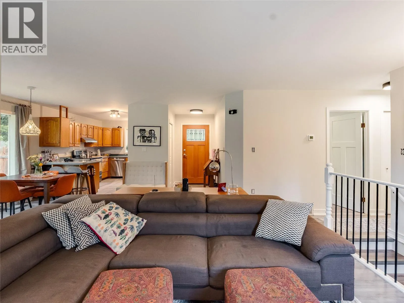2706 Jacks Crescent