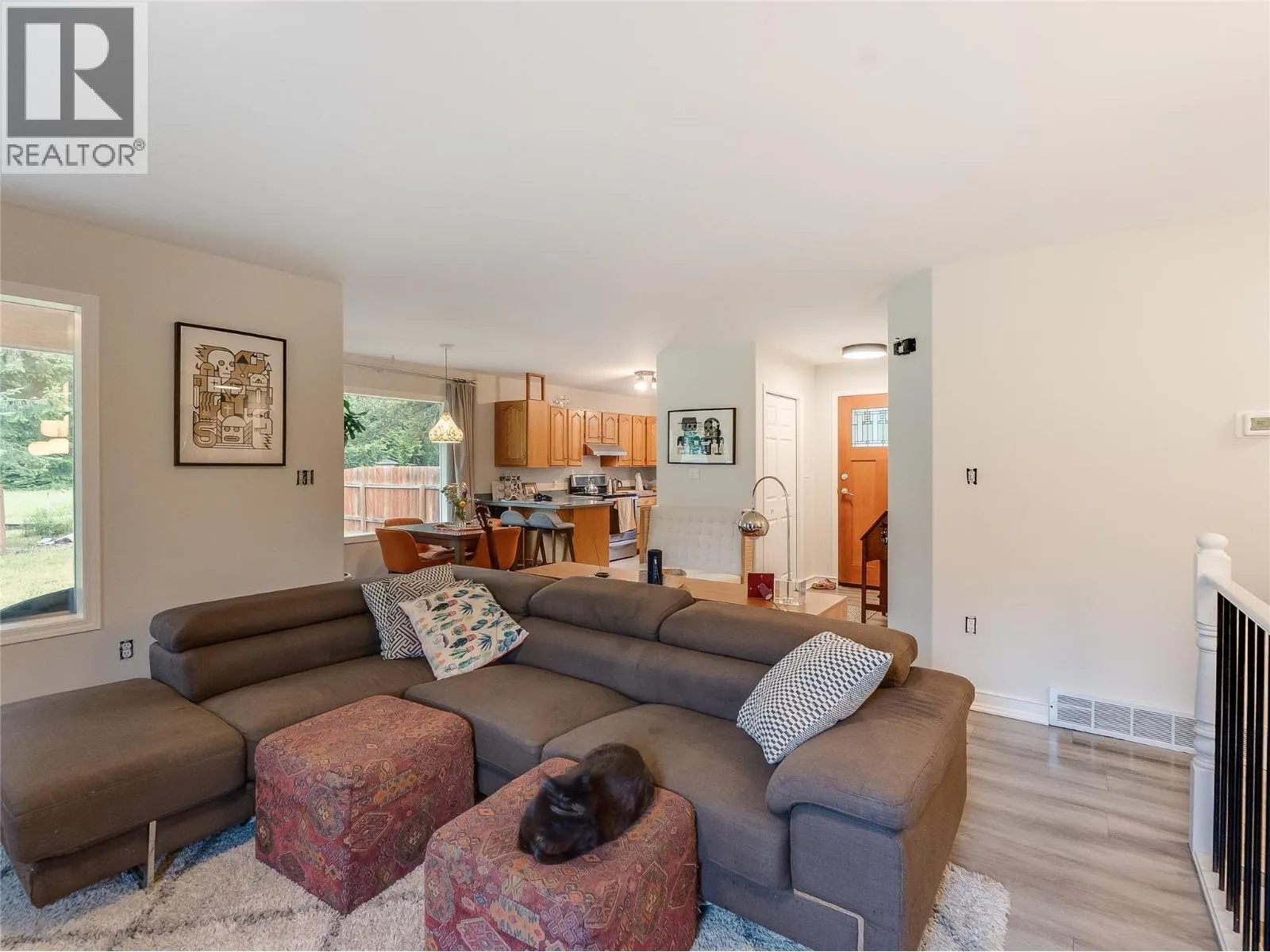 2706 Jacks Crescent