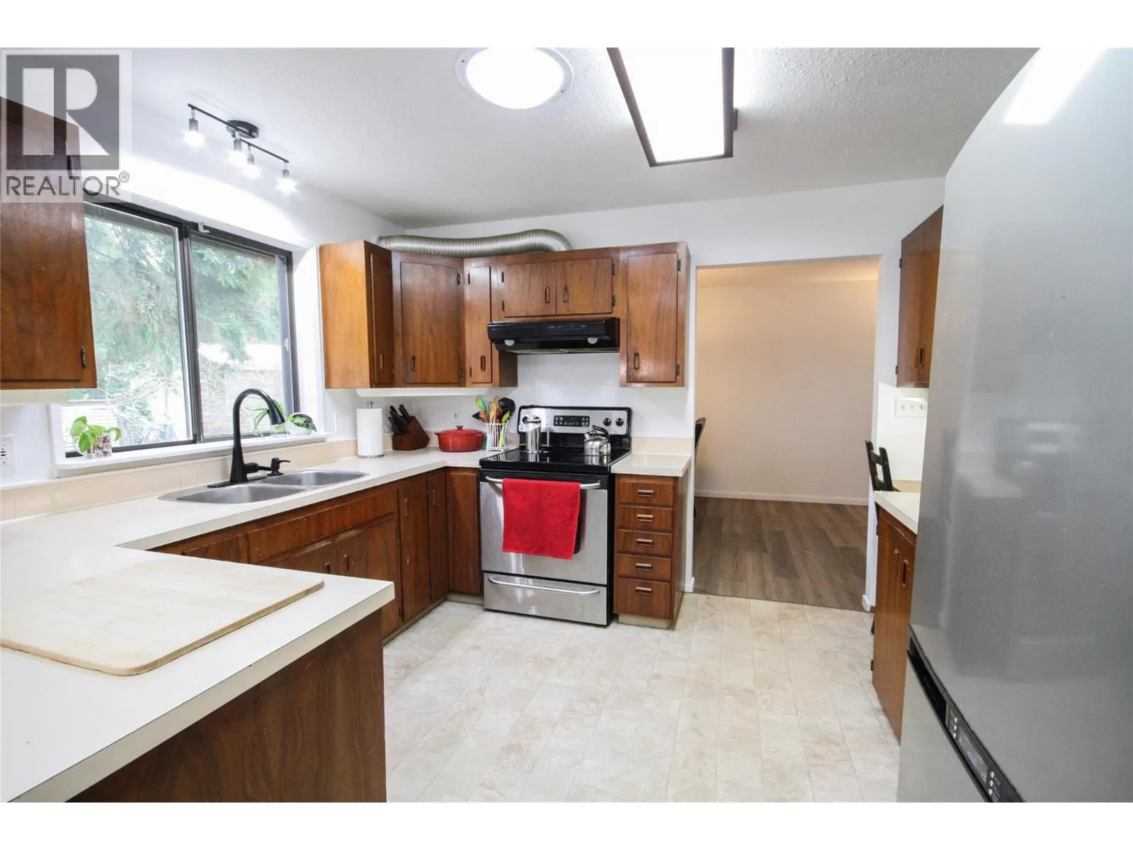 1402 Amhurst Road