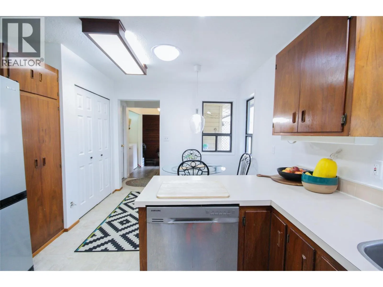 1402 Amhurst Road