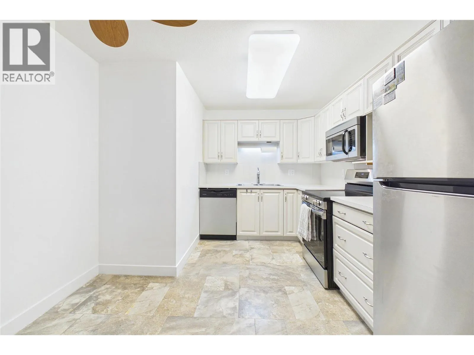 920 Glenwood Avenue Unit# 205