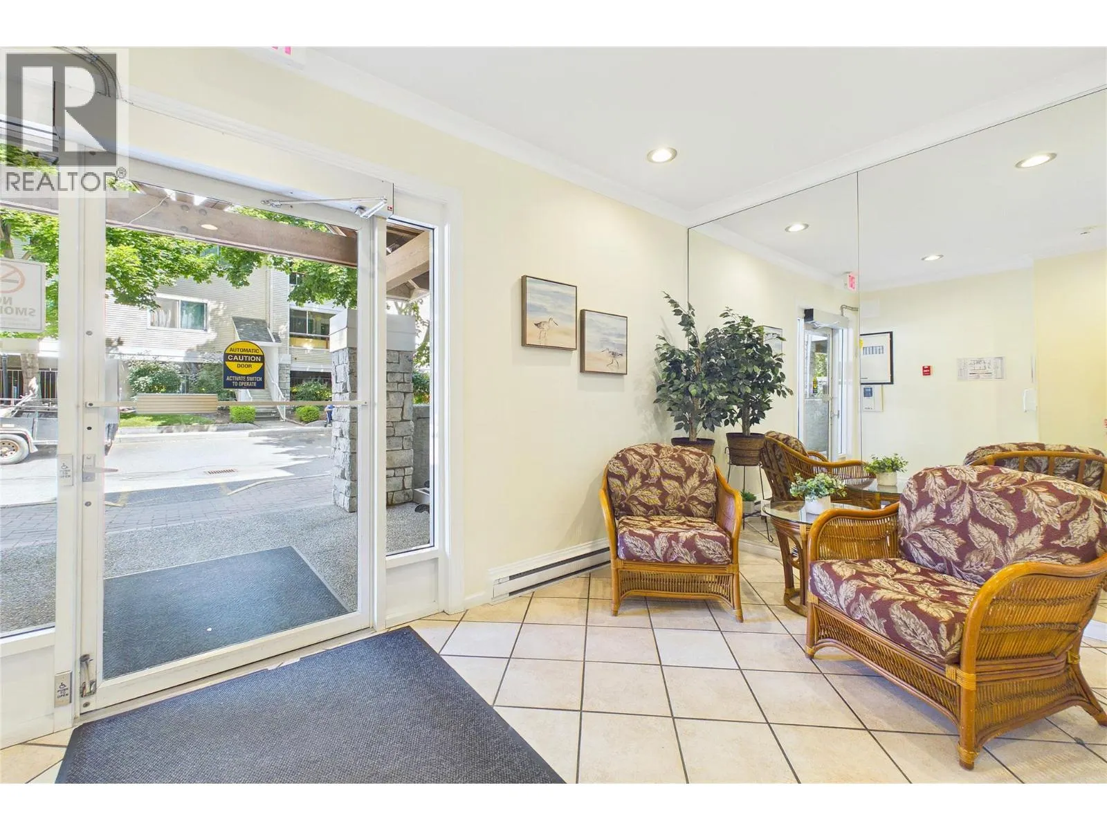 920 Glenwood Avenue Unit# 205