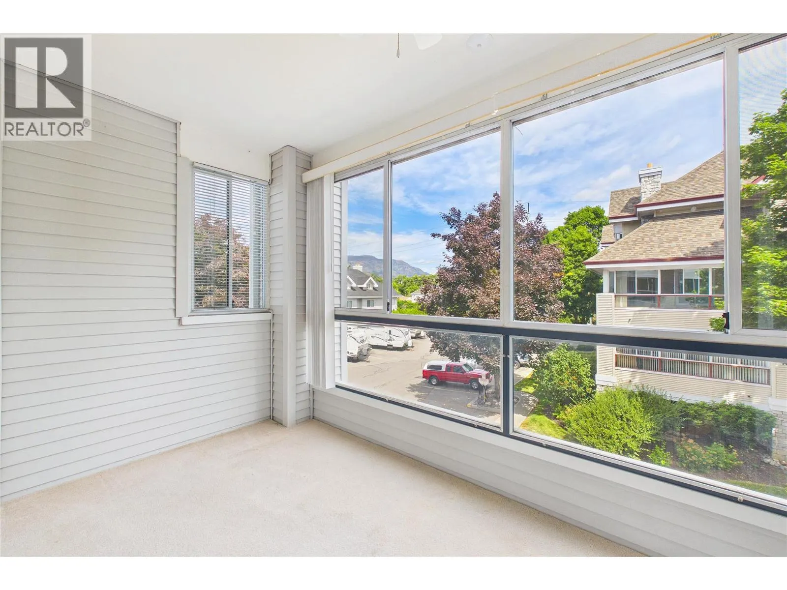 920 Glenwood Avenue Unit# 205