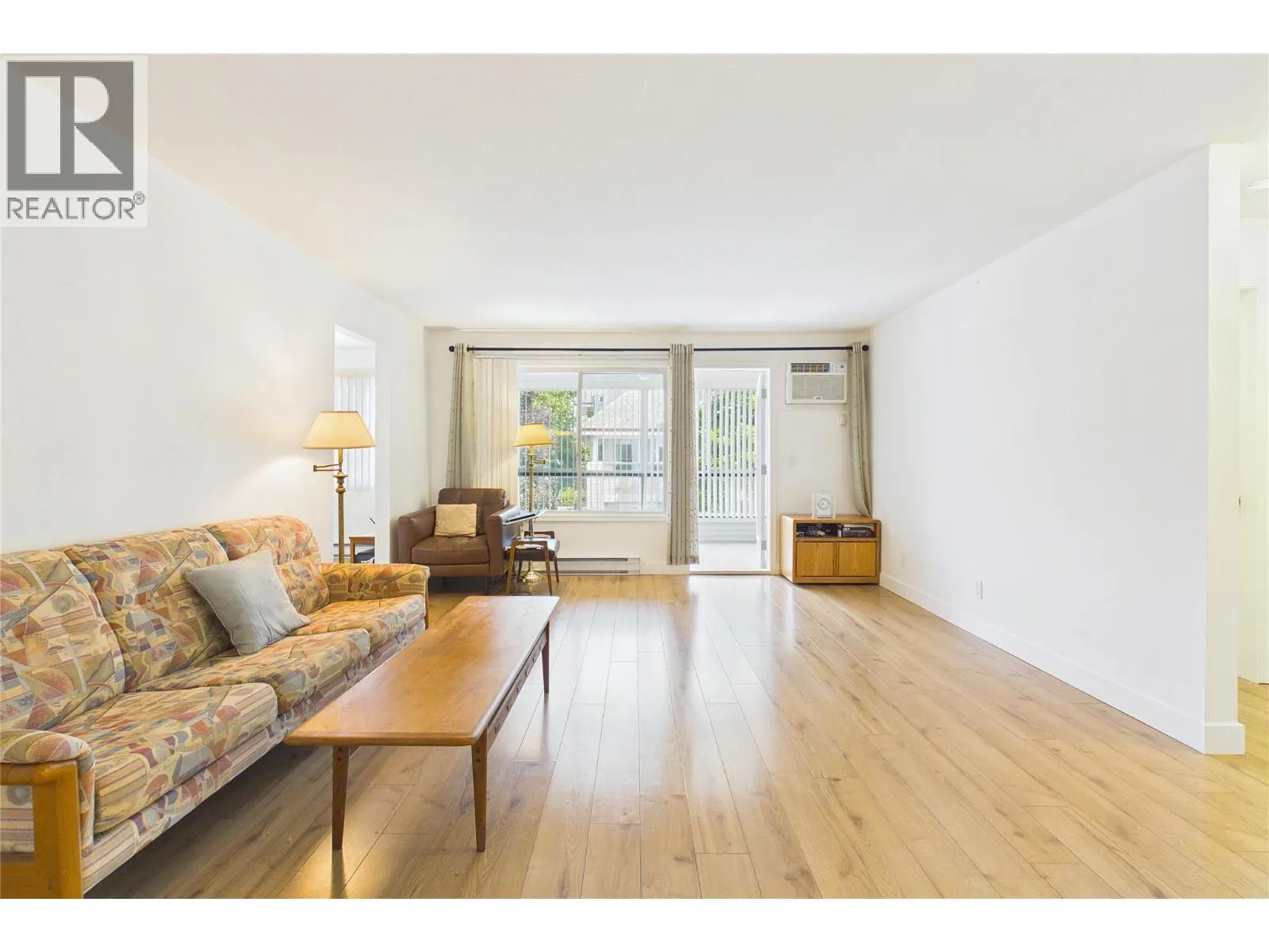 920 Glenwood Avenue Unit# 205