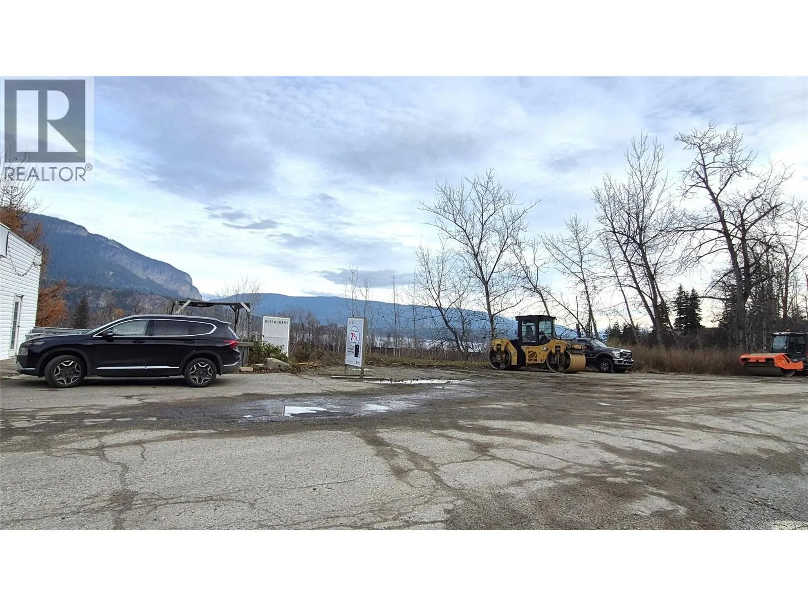 5177 Trans Canada Highway