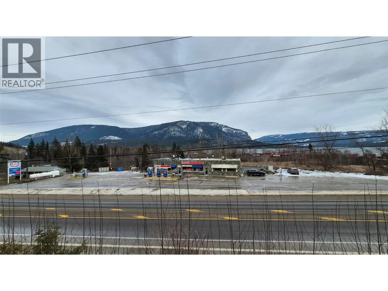 5177 Trans Canada Highway