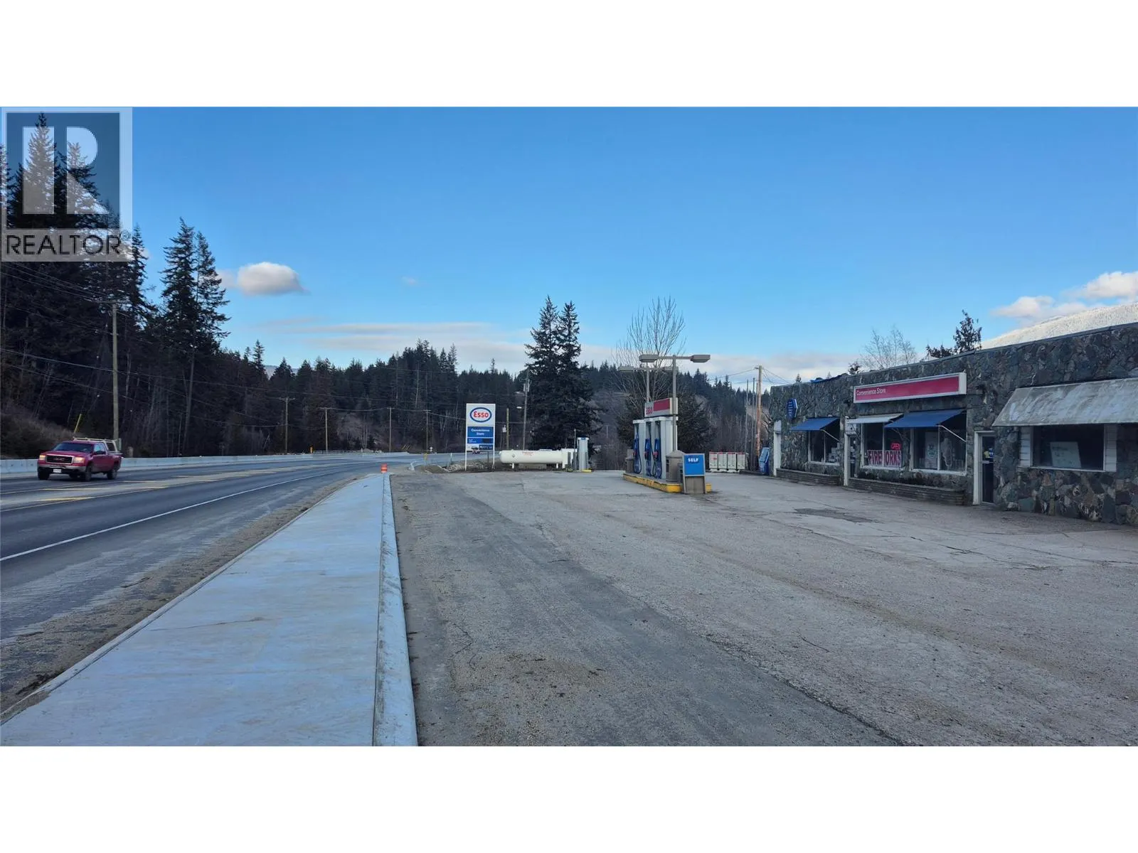 5177 Trans Canada Highway
