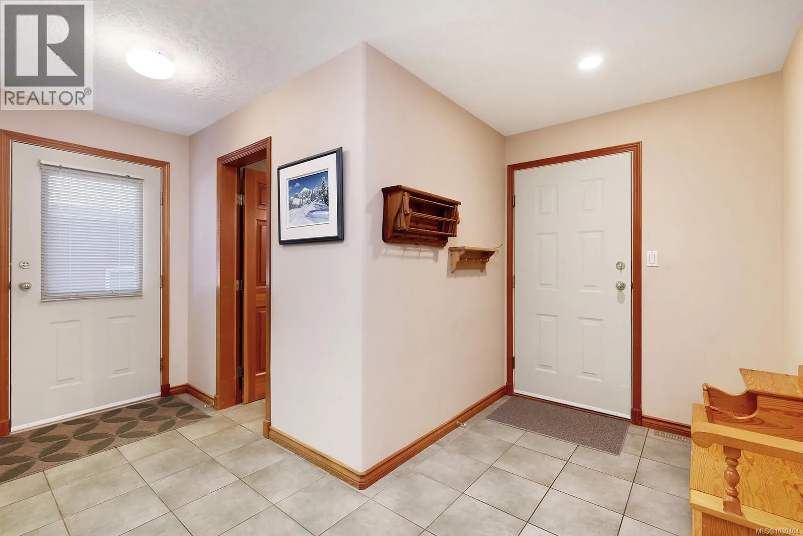 3331 Royal Vista Way
