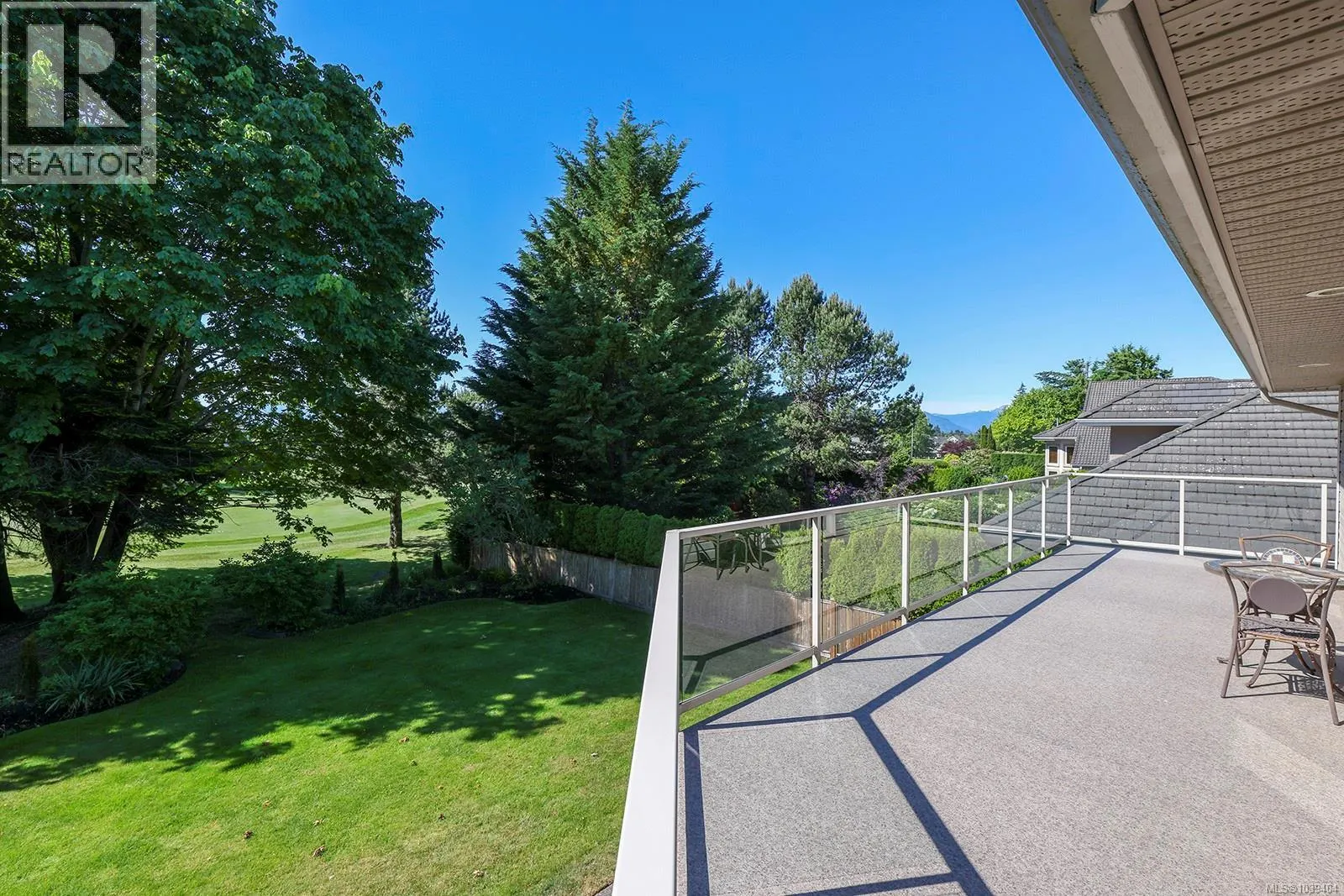 3331 Royal Vista Way