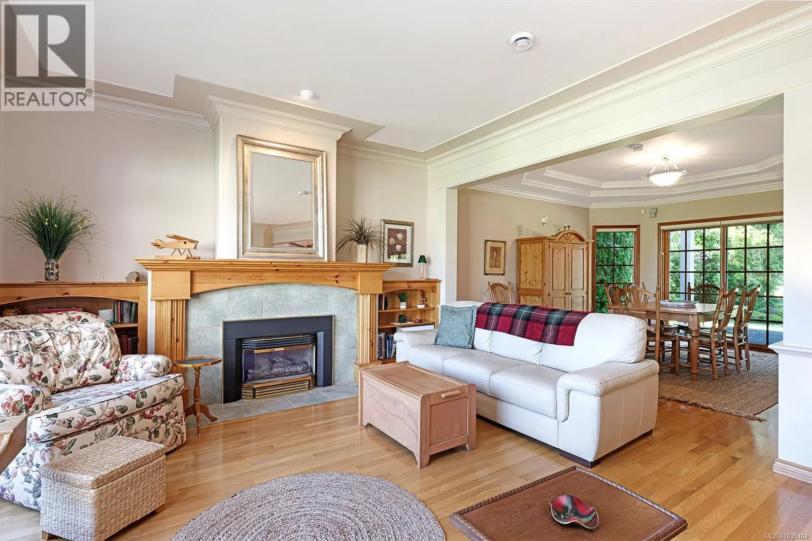 3331 Royal Vista Way