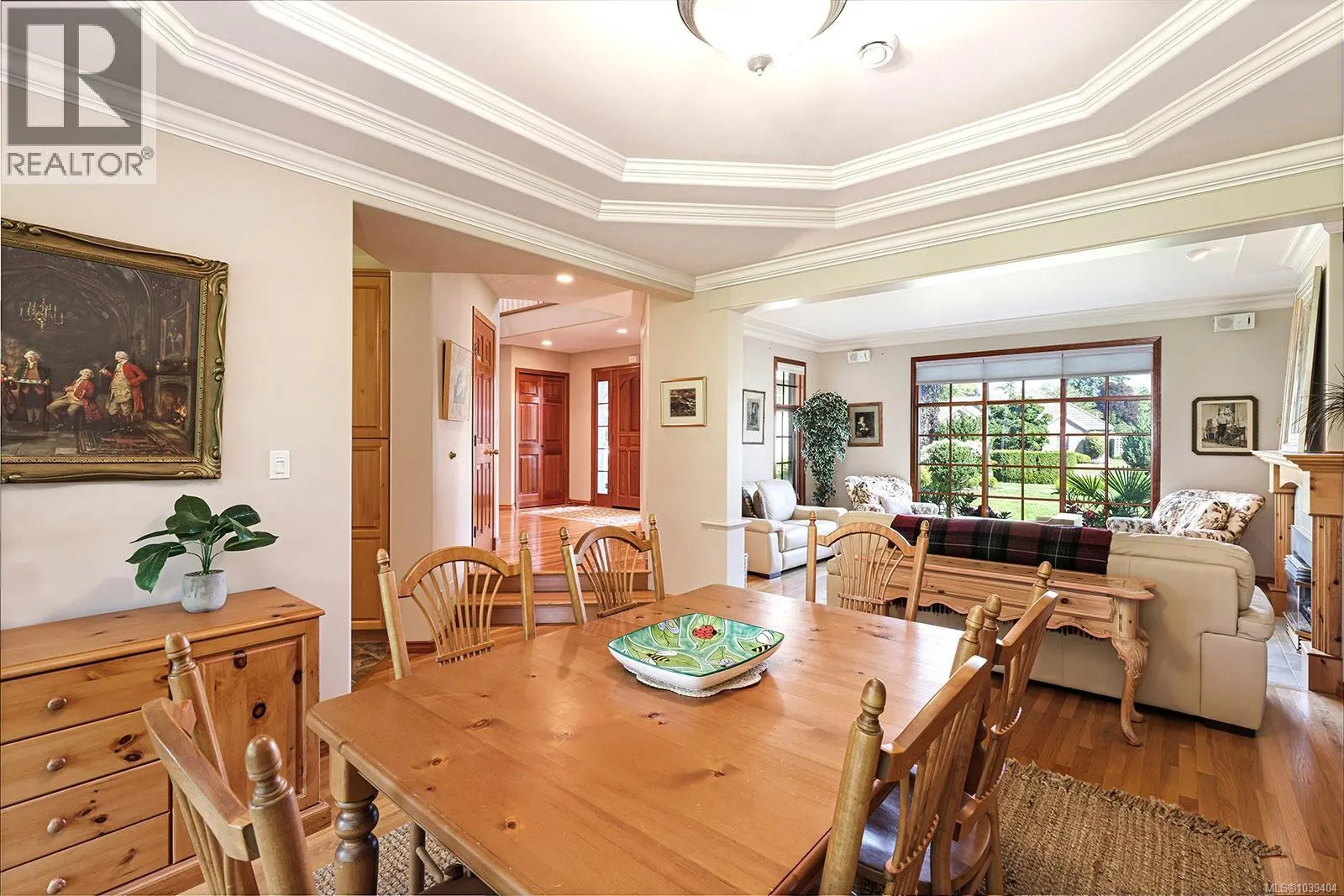 3331 Royal Vista Way