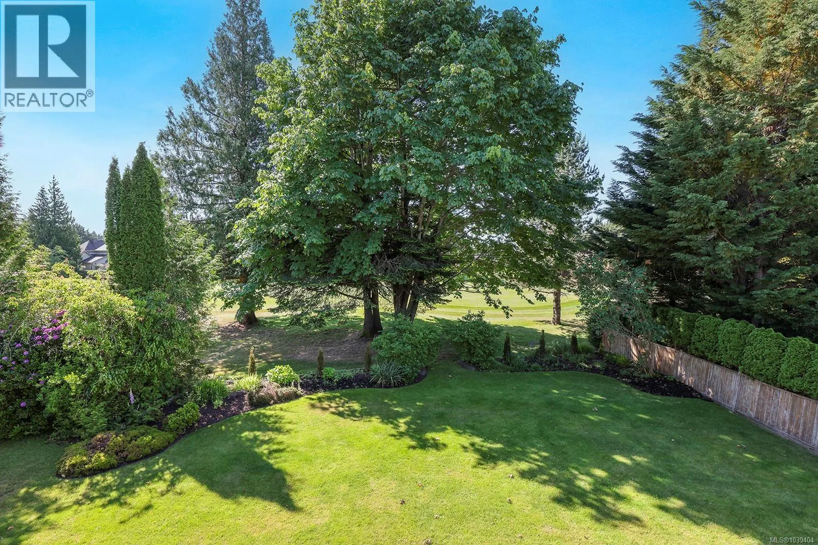 3331 Royal Vista Way