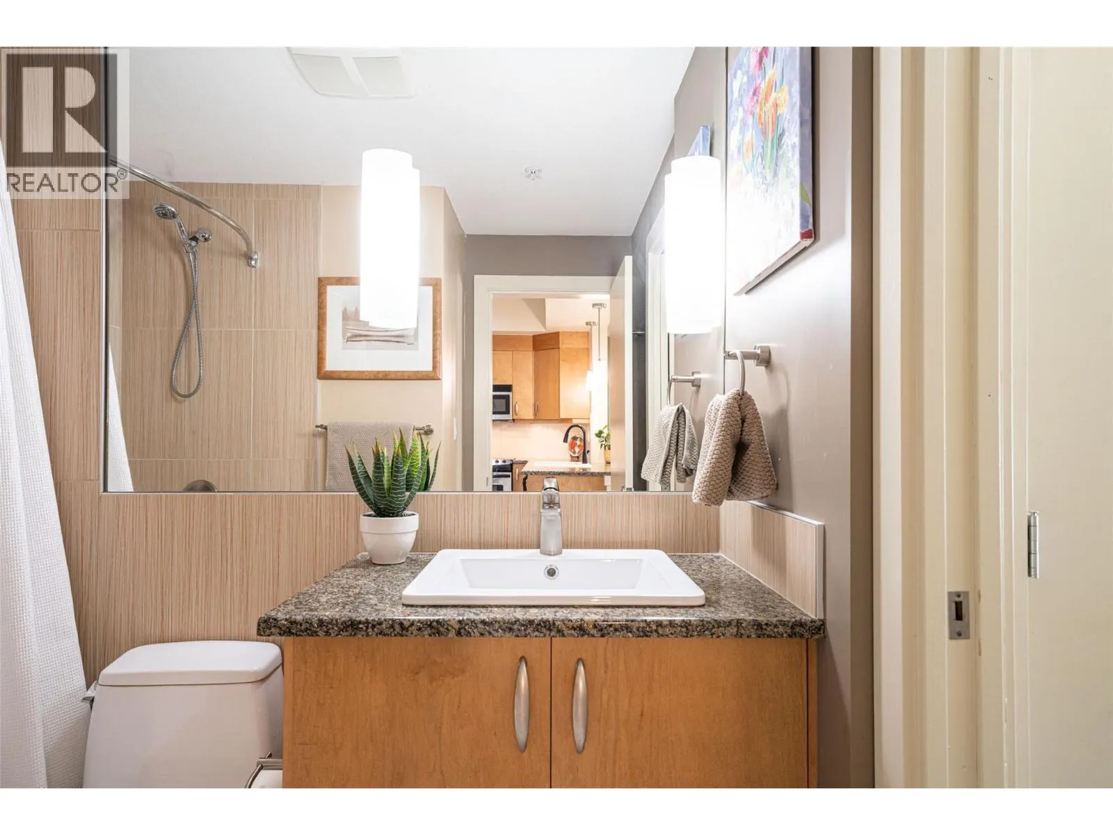 7343 Okanagan Landing Road Unit# 2105