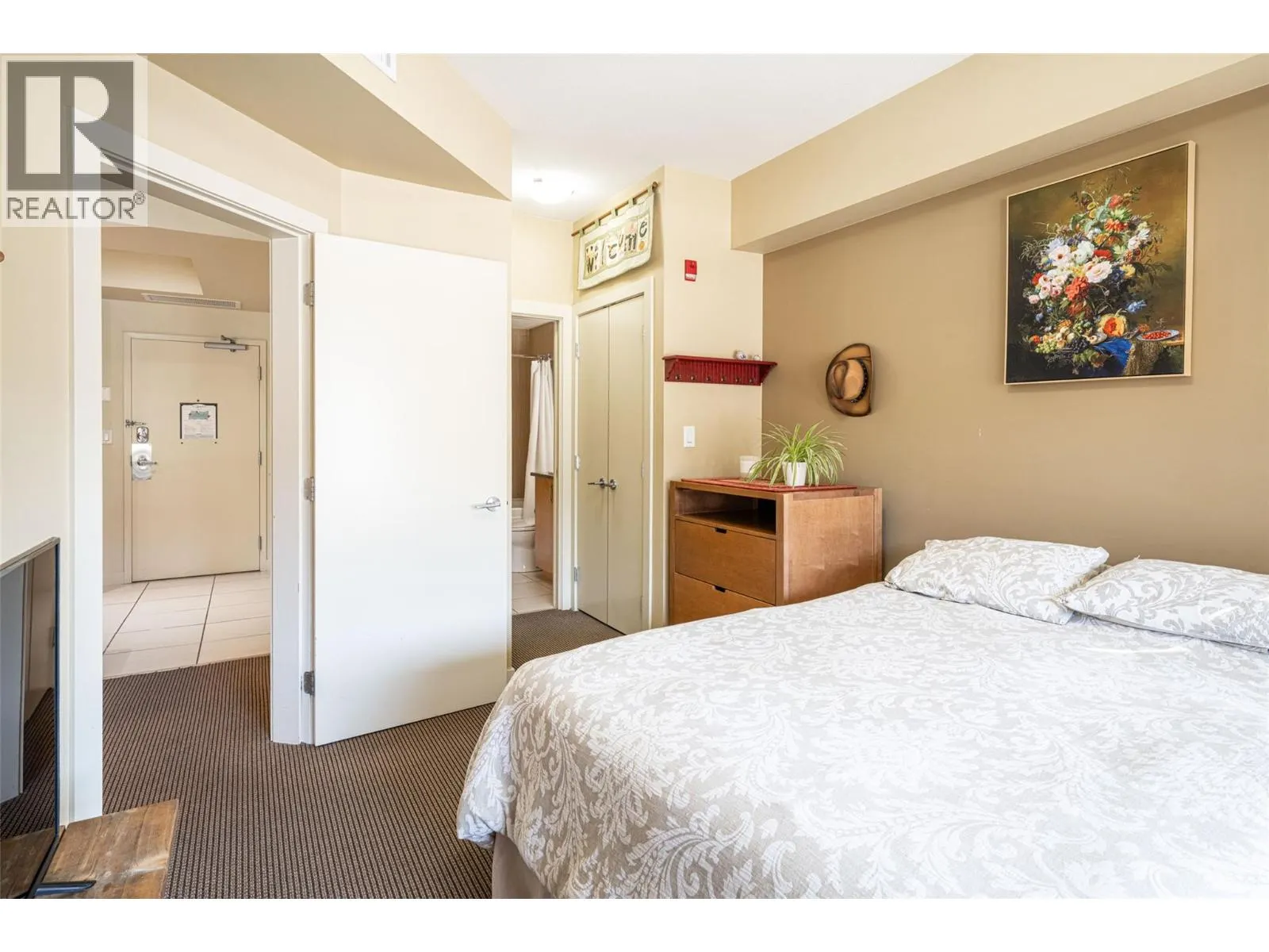 7343 Okanagan Landing Road Unit# 2105