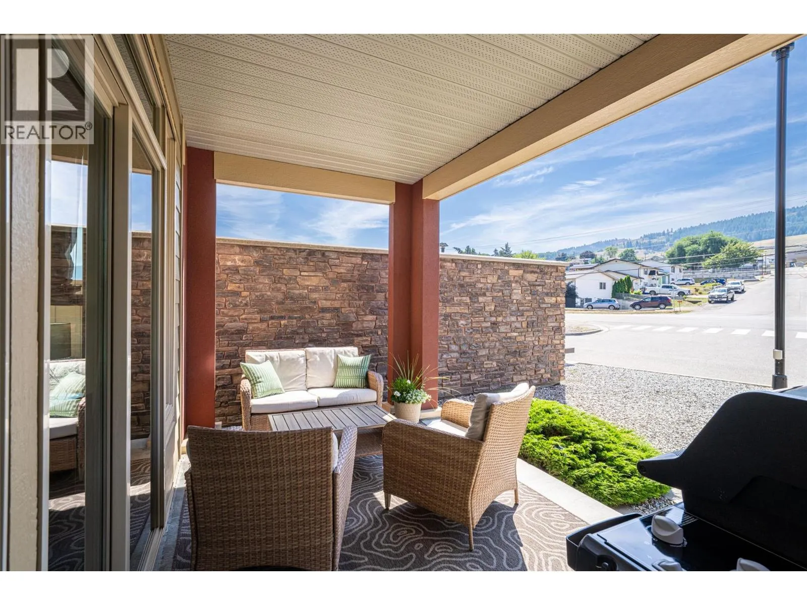 7343 Okanagan Landing Road Unit# 2105