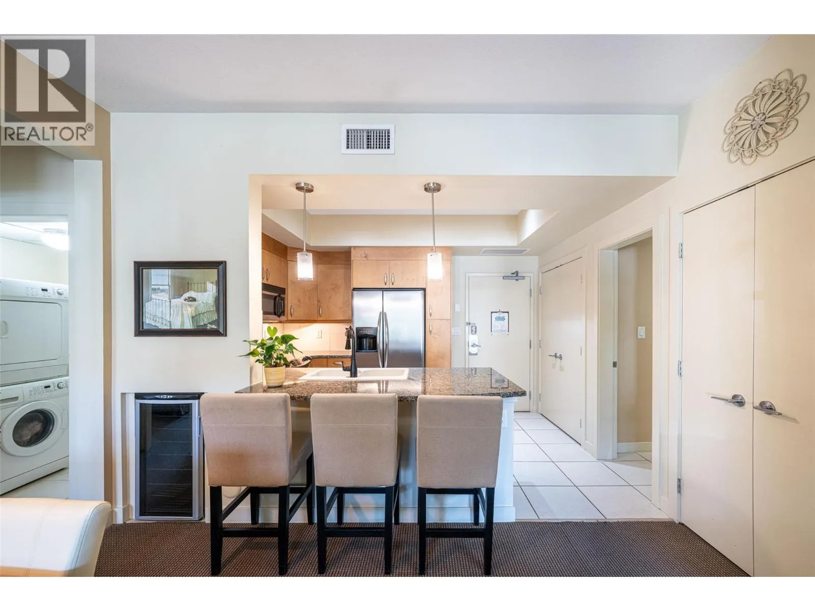 7343 Okanagan Landing Road Unit# 2105
