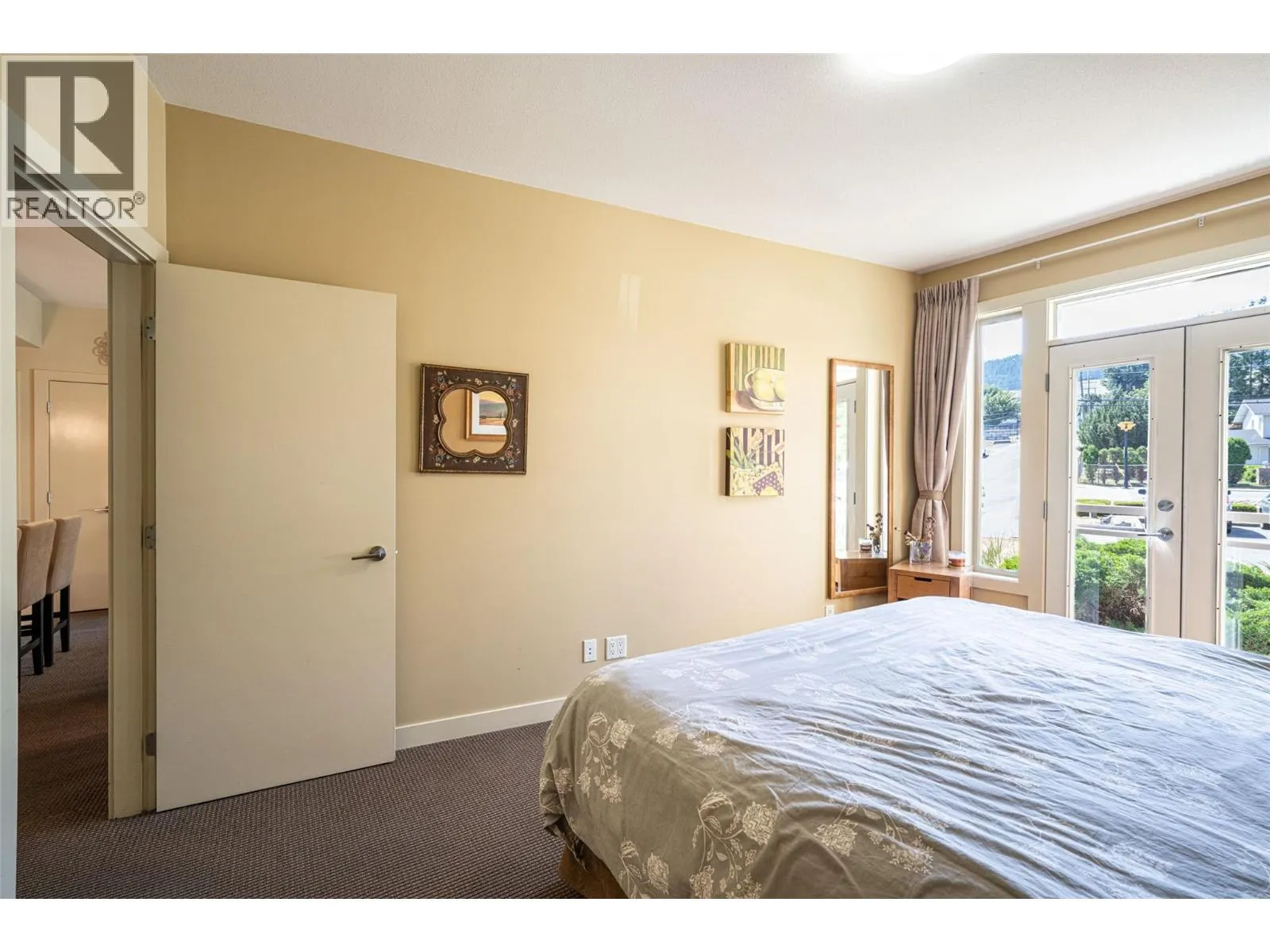 7343 Okanagan Landing Road Unit# 2105