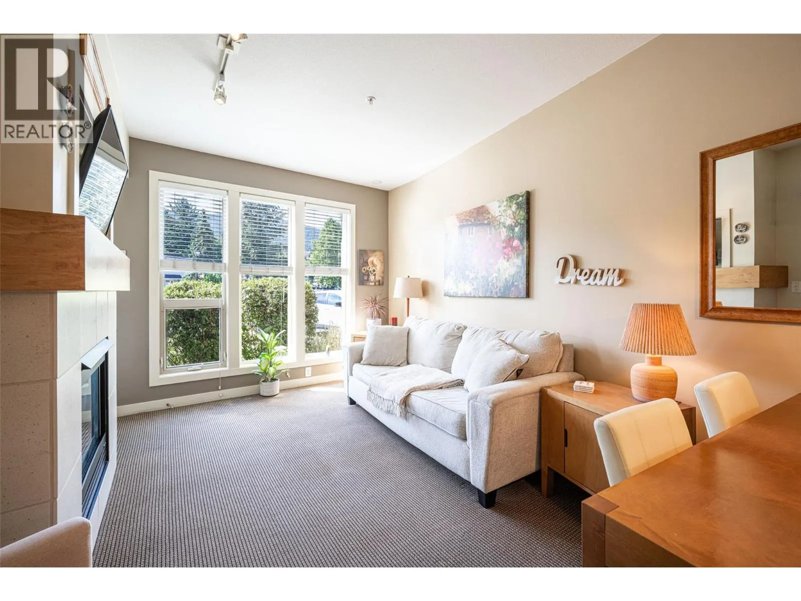 7343 Okanagan Landing Road Unit# 2105