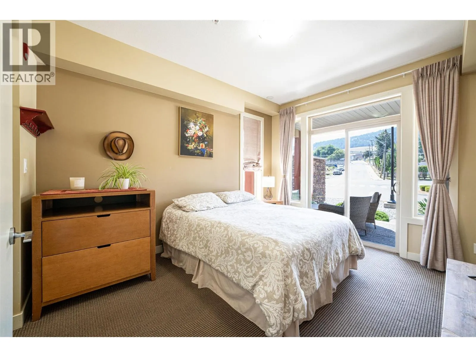 7343 Okanagan Landing Road Unit# 2105