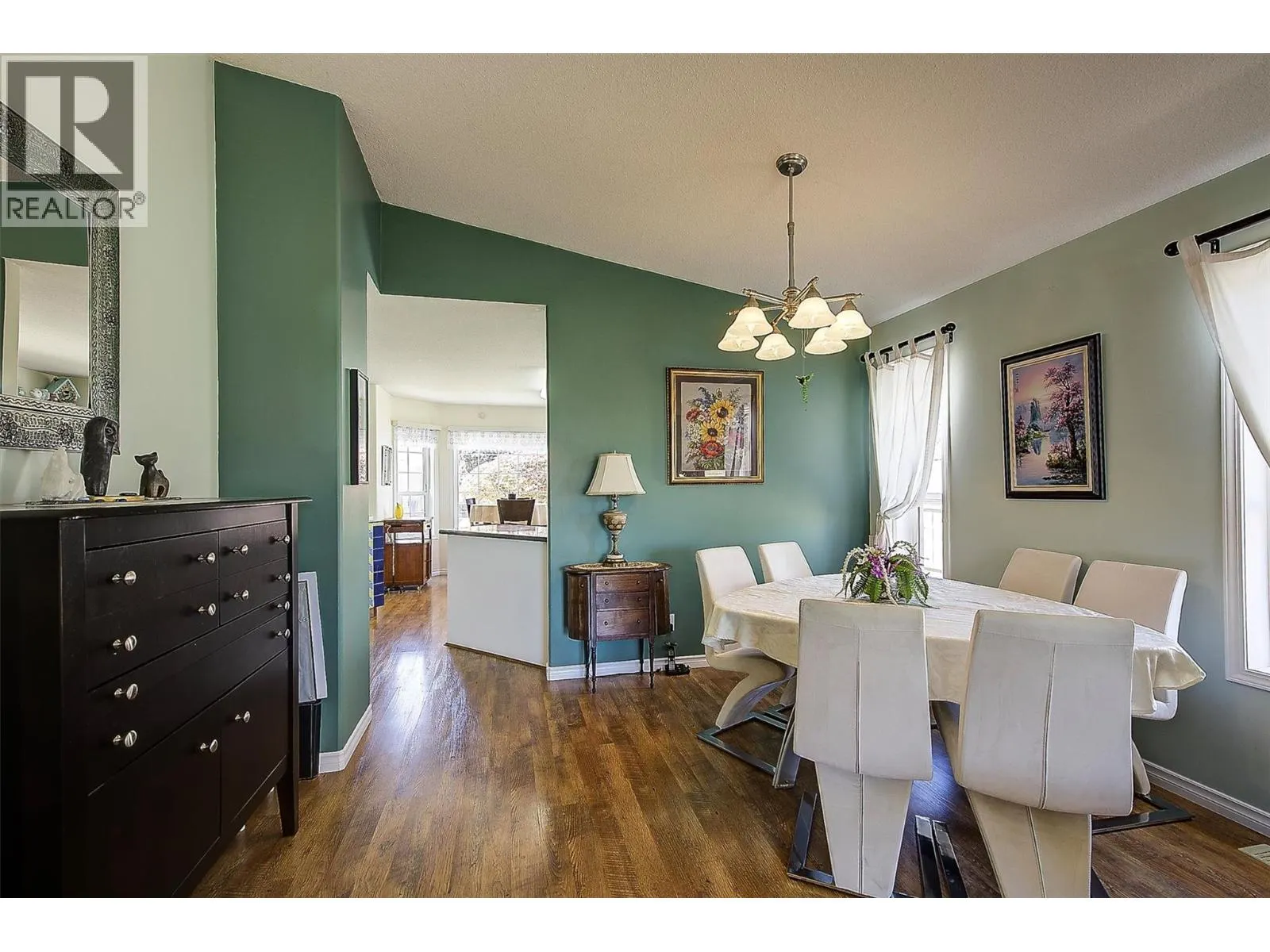 2210 Louie Drive Unit# 18