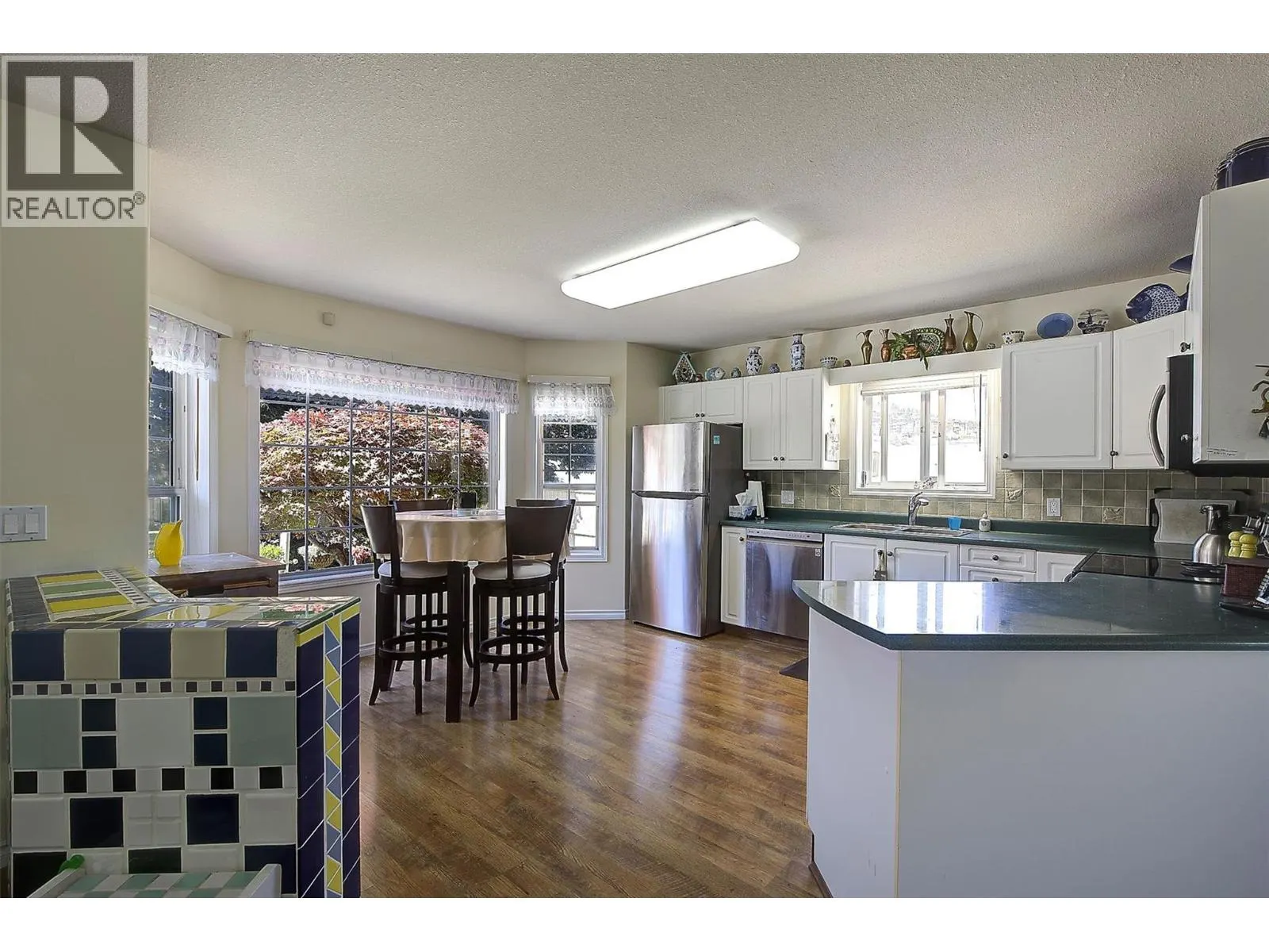 2210 Louie Drive Unit# 18