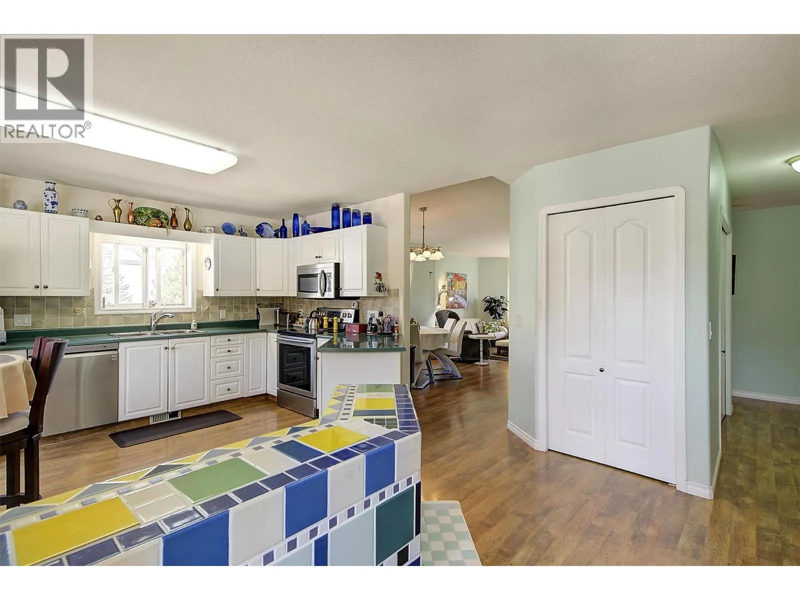 2210 Louie Drive Unit# 18
