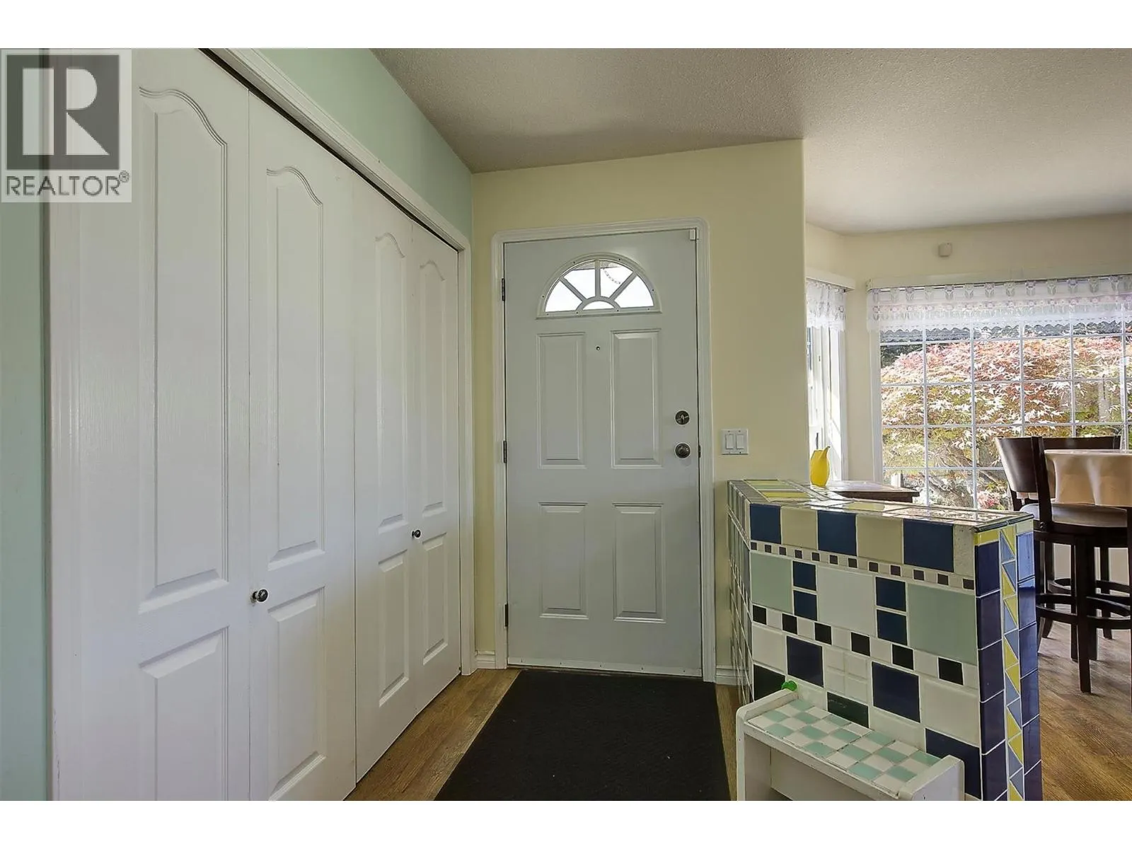 2210 Louie Drive Unit# 18