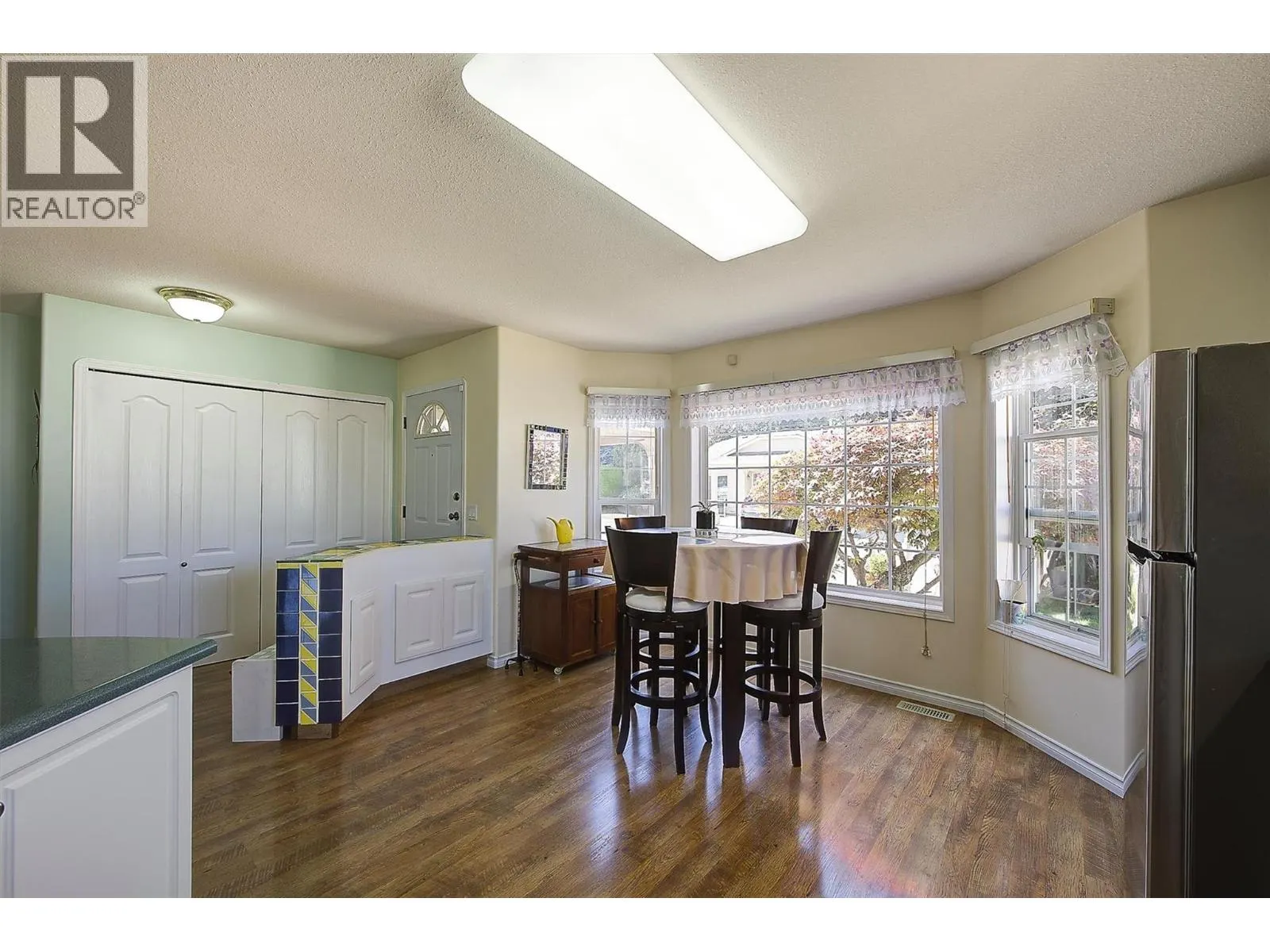 2210 Louie Drive Unit# 18
