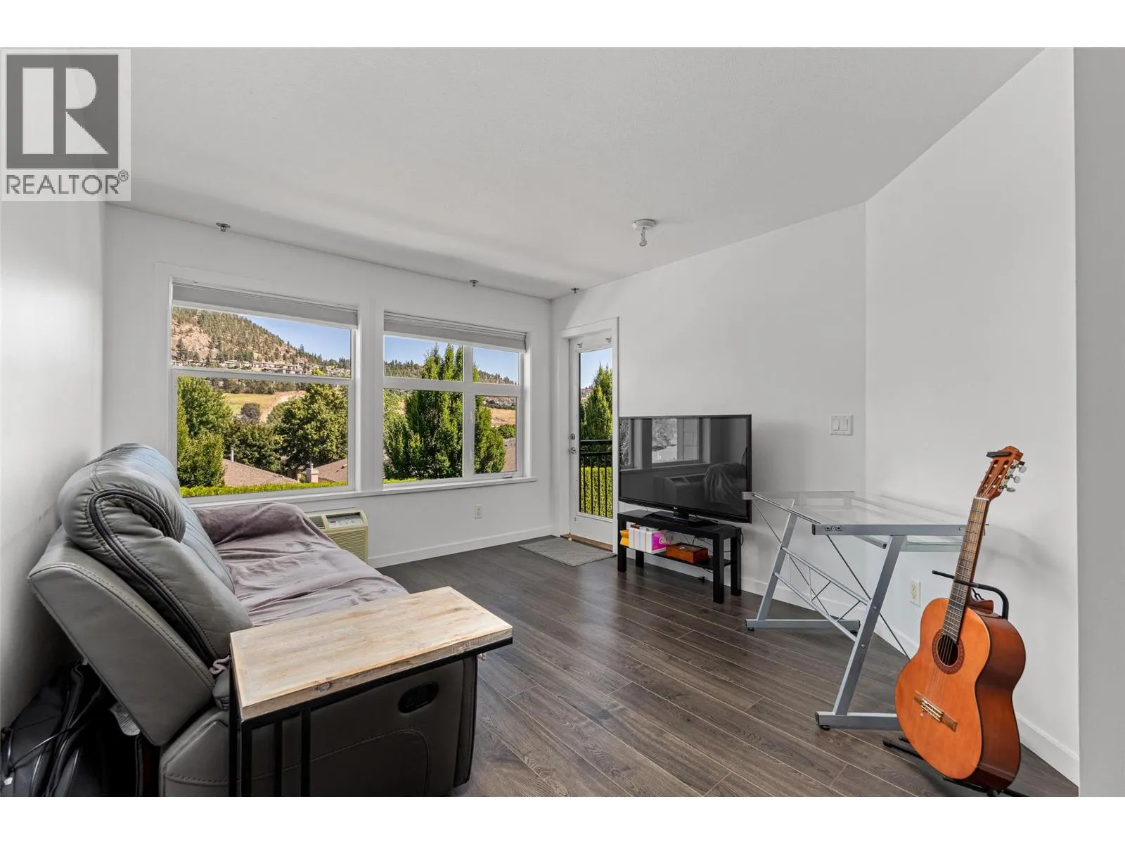 567 Yates Road Unit# 307