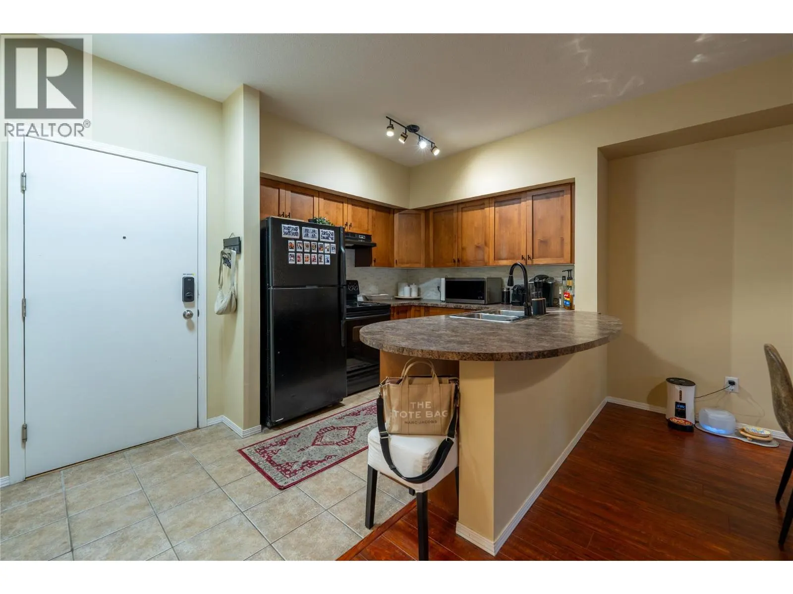 3178 Via Centrale Unit# 2201