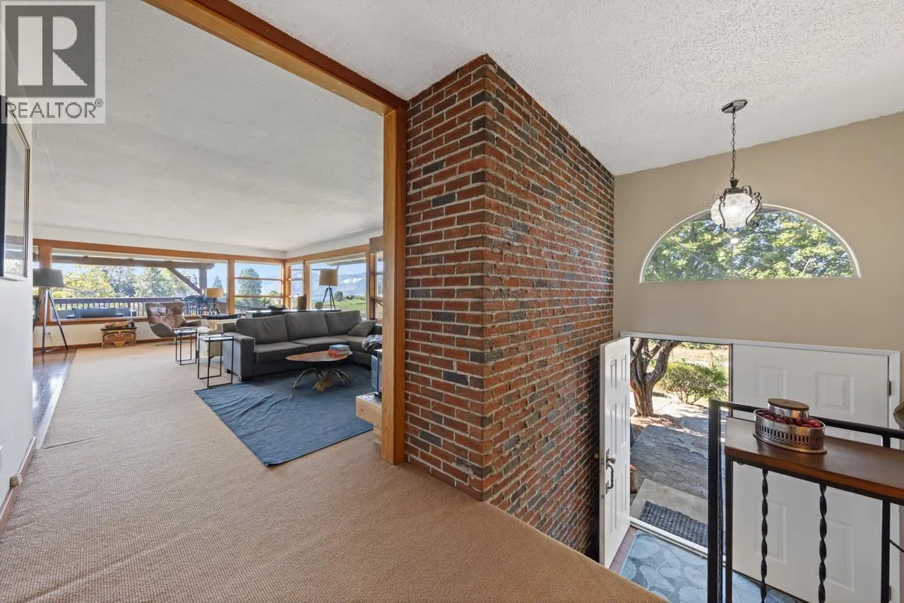 4320 Gulch Road