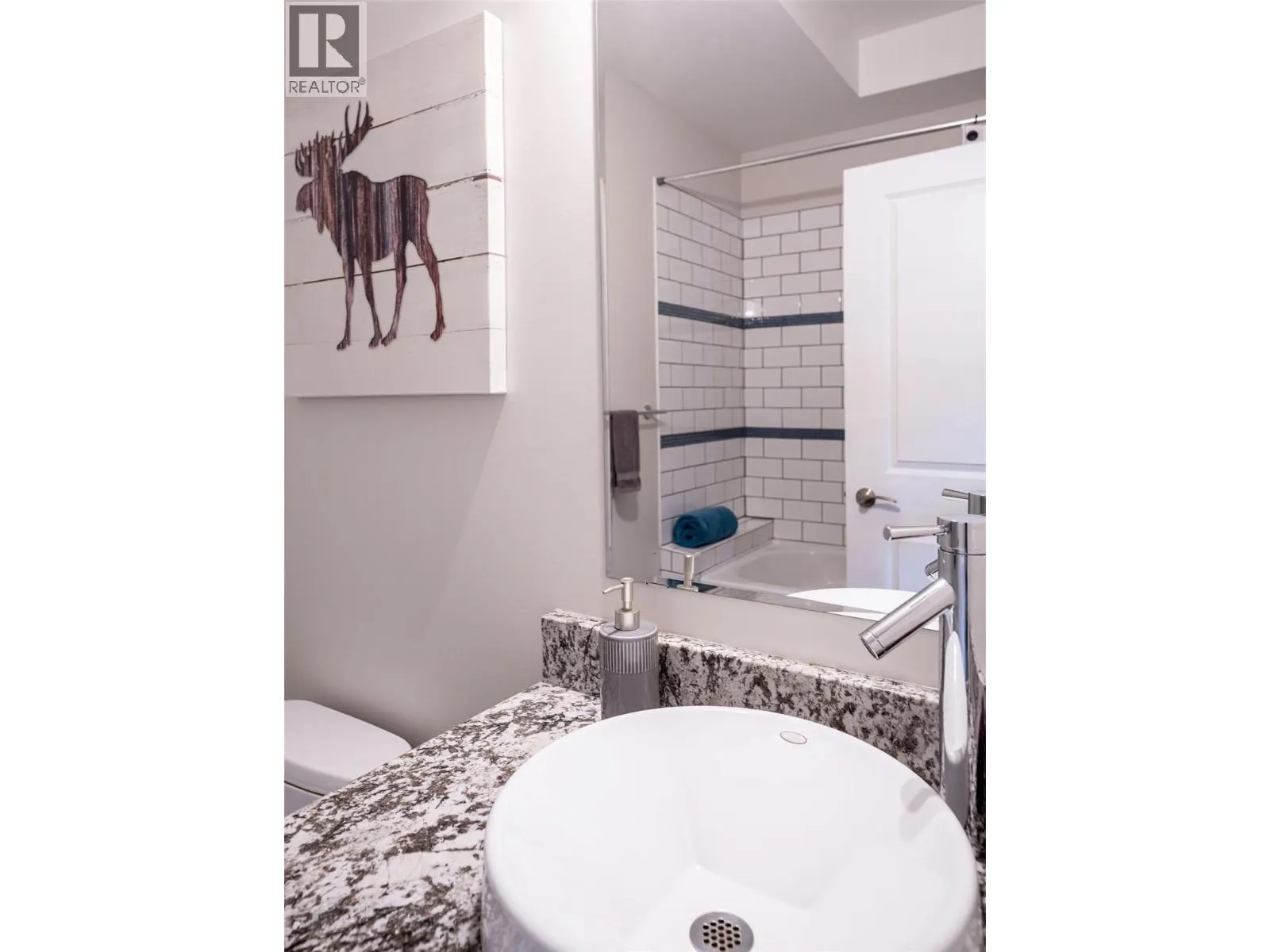 309 First Street W Unit# 203 Lot# 11
