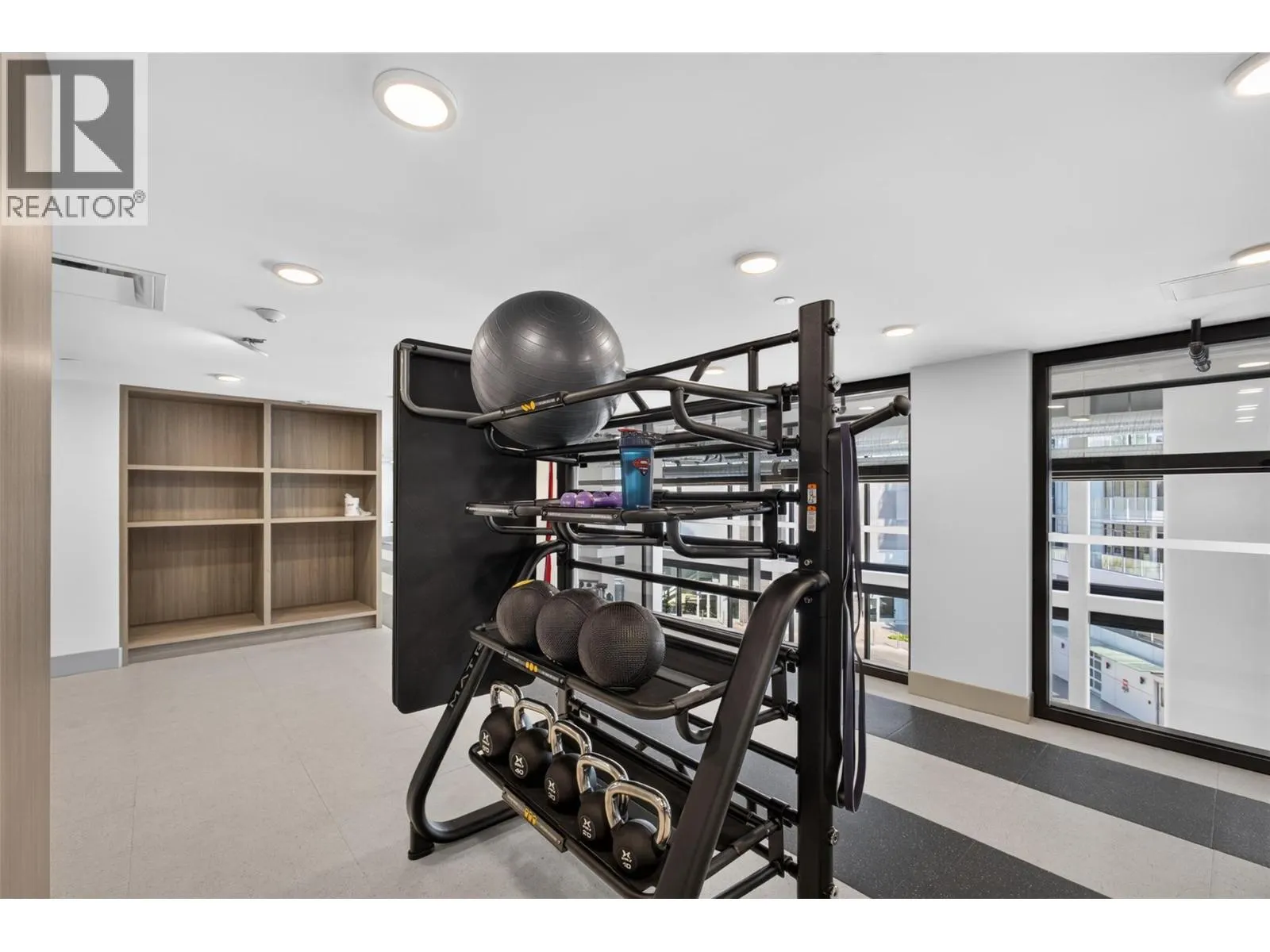 3800 Capozzi Road Unit# PH2
