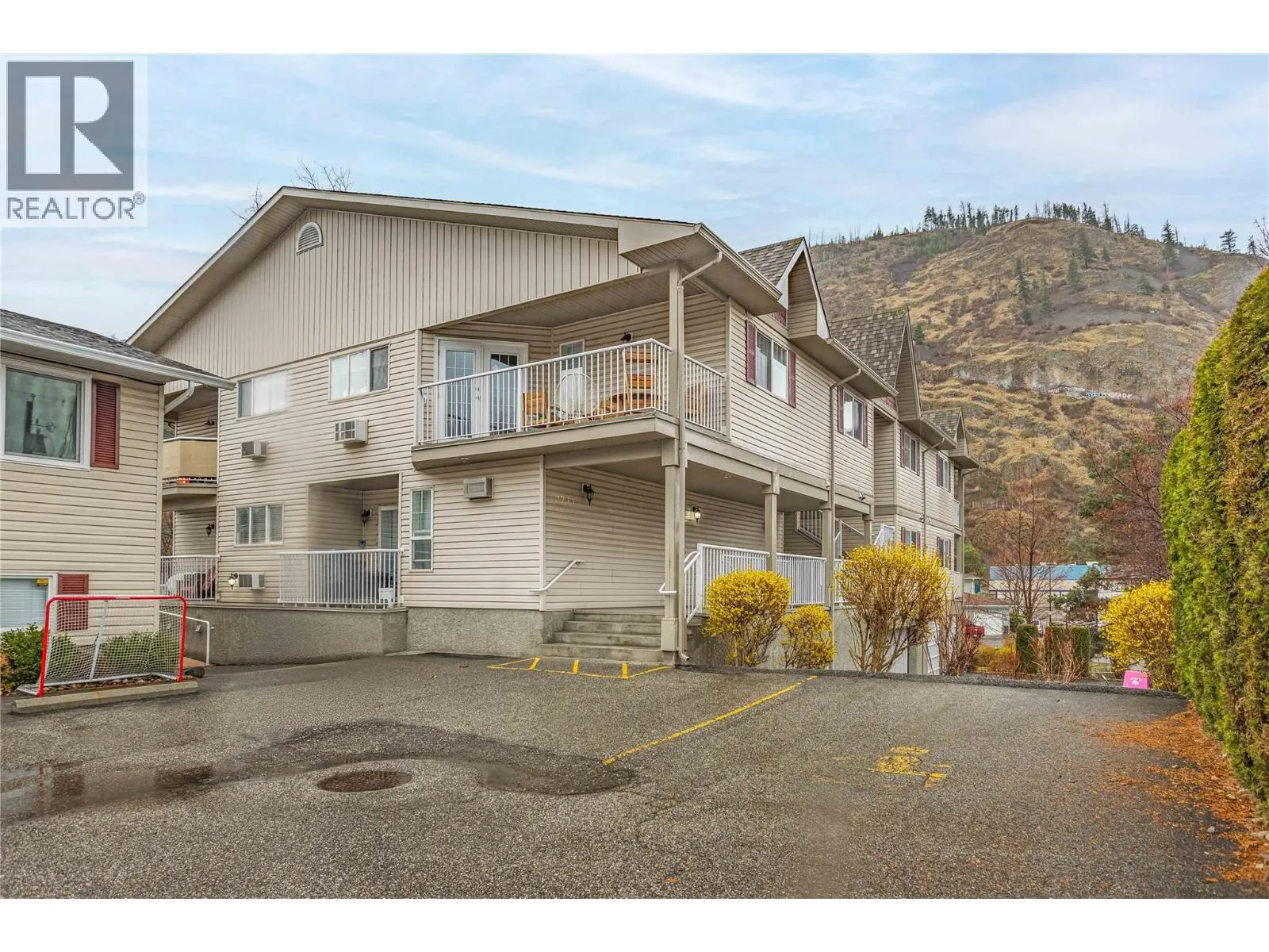 2733 Riffington Place Unit# 102