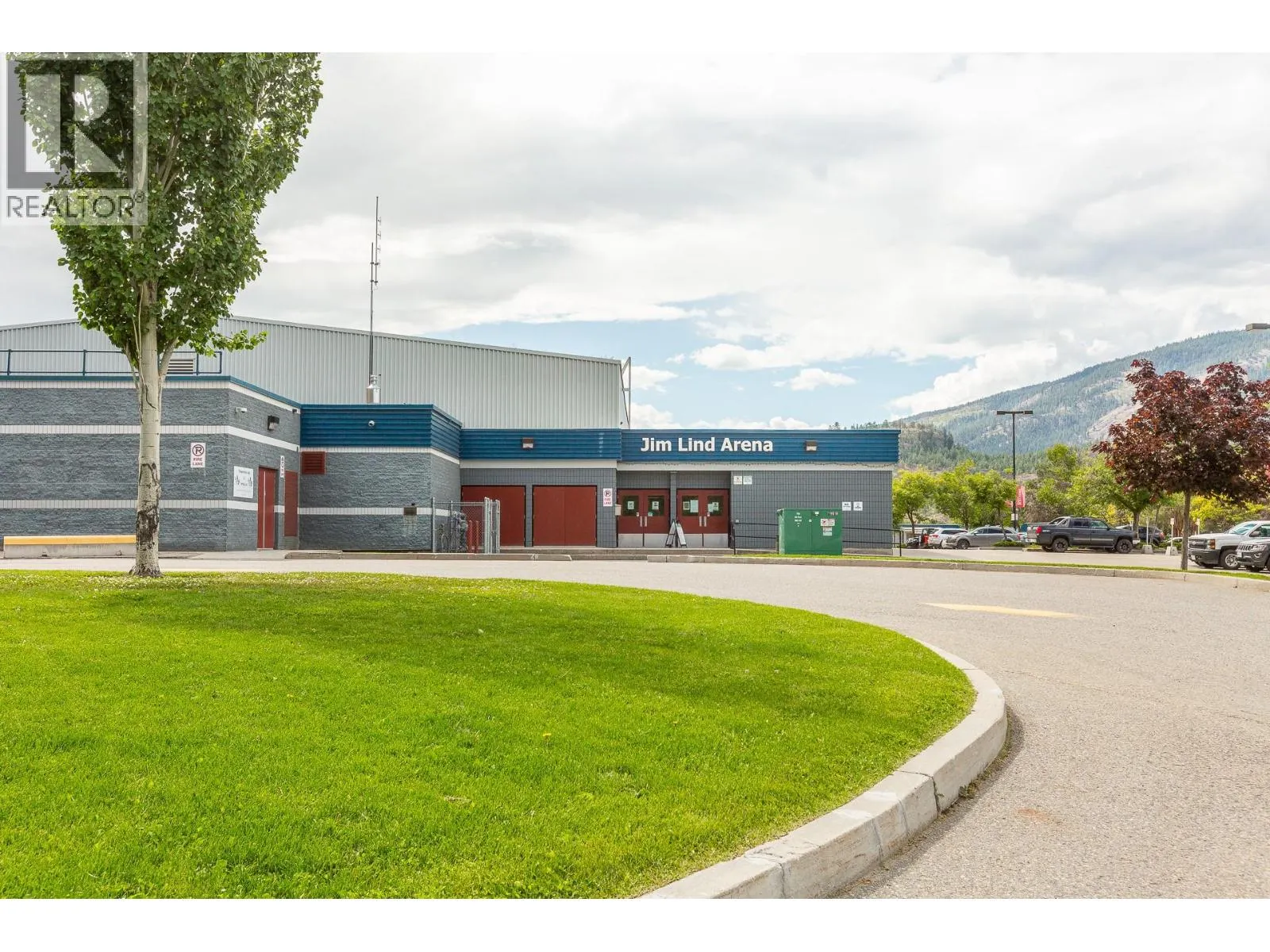 2733 Riffington Place Unit# 102
