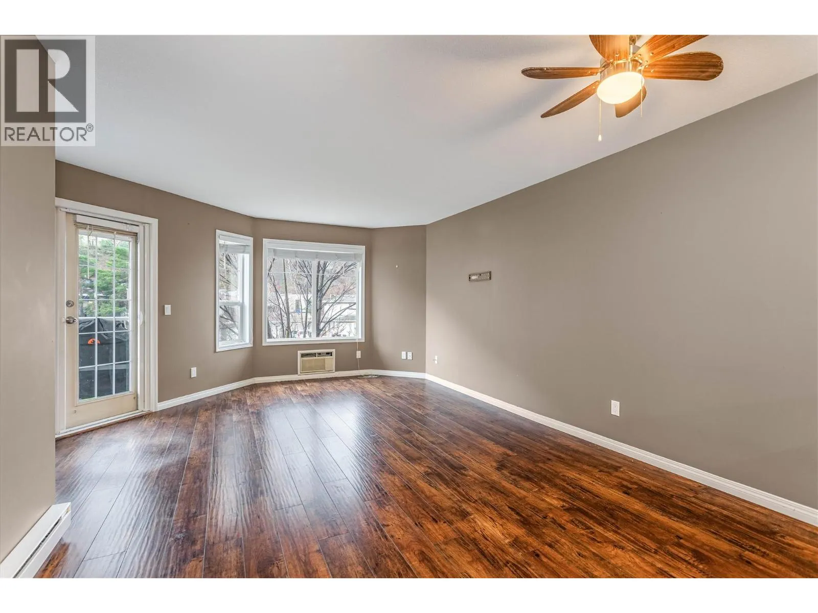 2733 Riffington Place Unit# 102